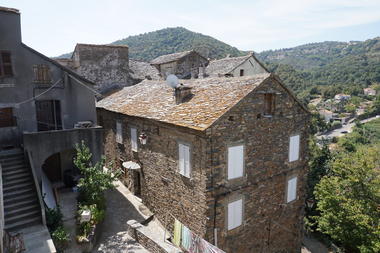照片 法国(France) 科西嘉岛(Corsica) 卡斯泰拉雷-迪卡辛卡(Castellare-di-Casinca) 2017-09 0