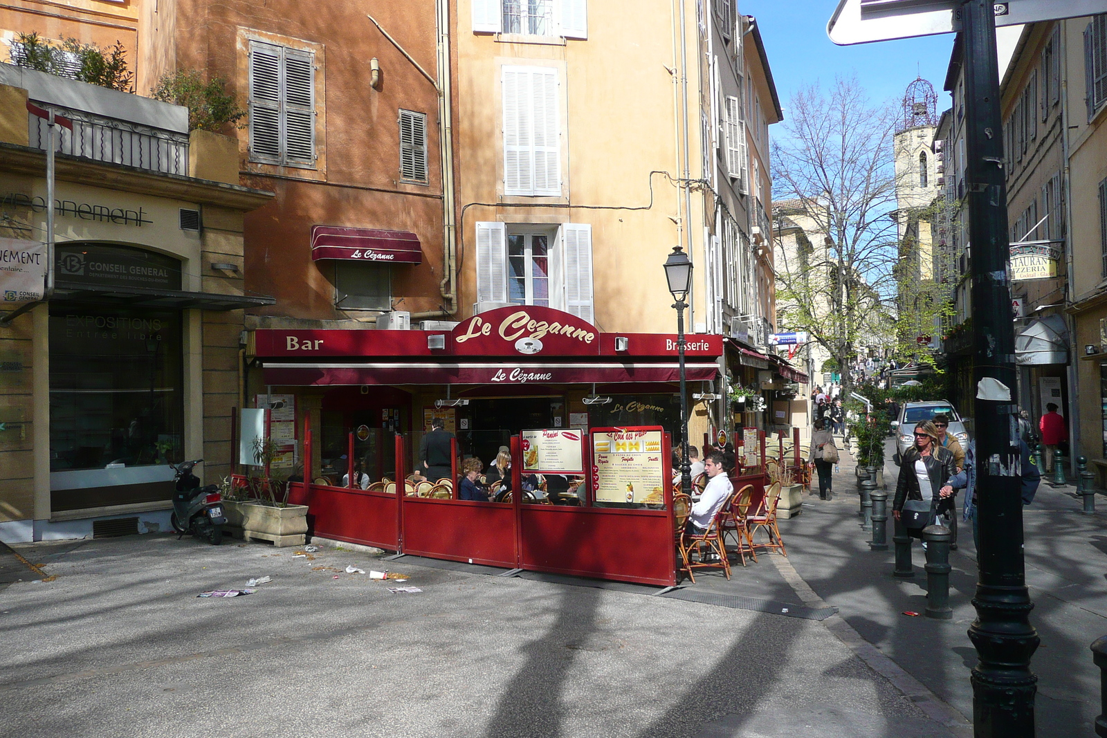 照片 法国(France) 普罗旺斯地区艾克斯(Aix en Provence) 戴高乐将军广场(Place du General de Gaulle) 2008-04 7