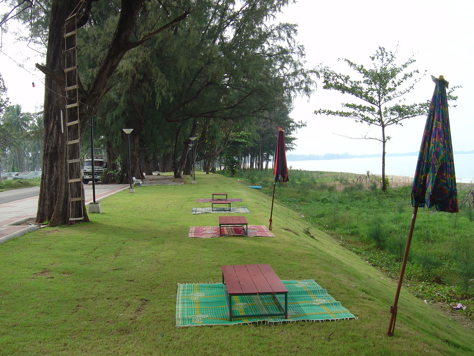 照片 泰国(Thailand) 考拉(Khao Lak) 邦萨海滩(Bang Sak Beach) 2005-12 88