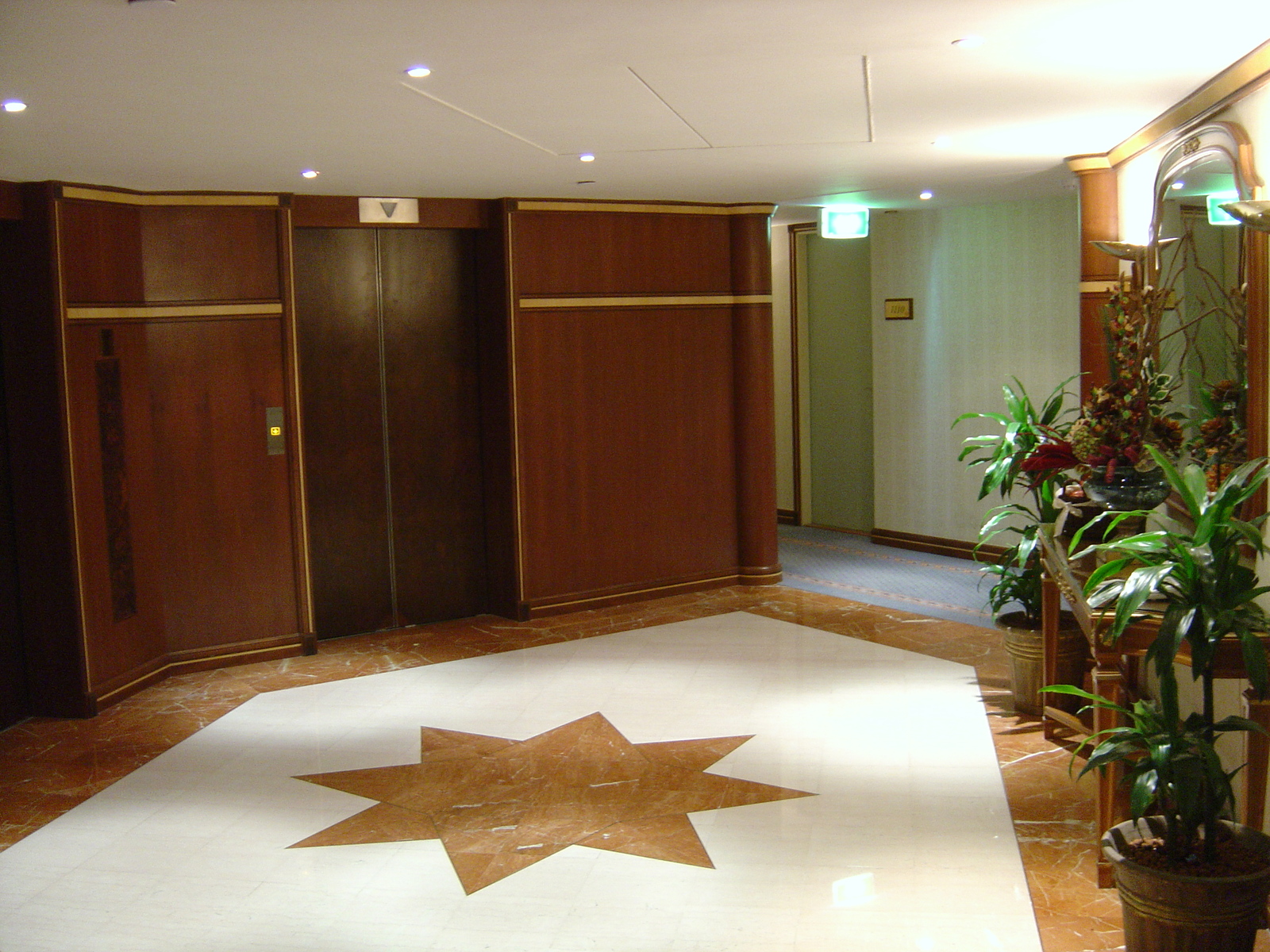 照片 阿联酋(United Arab Emirates) 迪拜(Dubai) 迪拜河喜来登酒店(Sheraton Dubai Creek Hotel) 2005-03 46