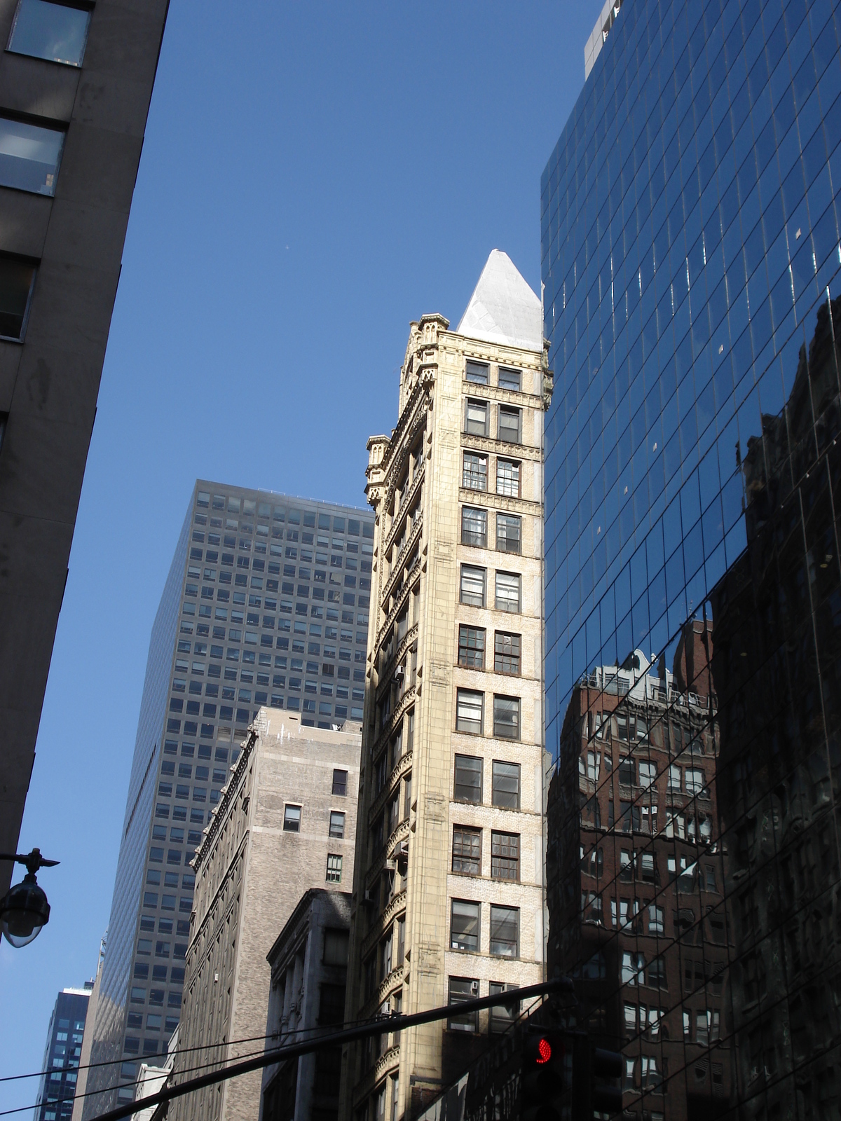 照片 美国(United States) 纽约(New York) 沿第五大道而下(down the 5th Avenue) 2006-03 72