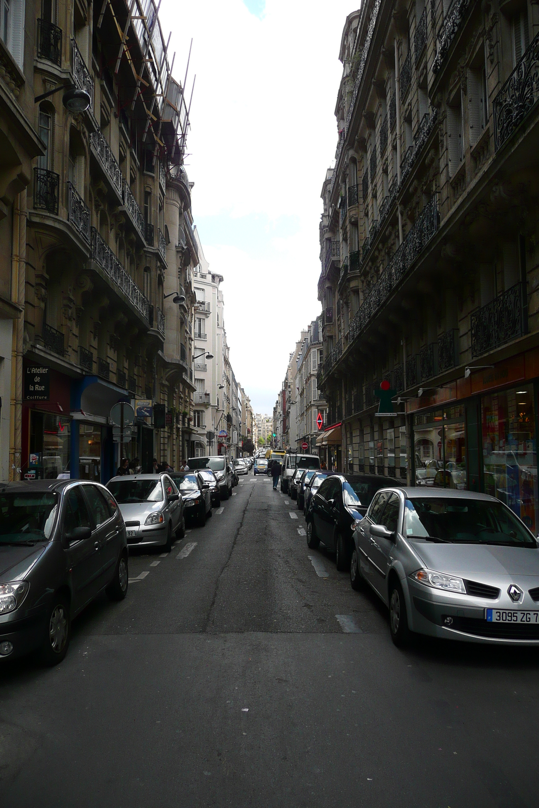 照片 法国(France) 巴黎(Paris) 尼尔大街(Avenue Niel) 2007-06 0