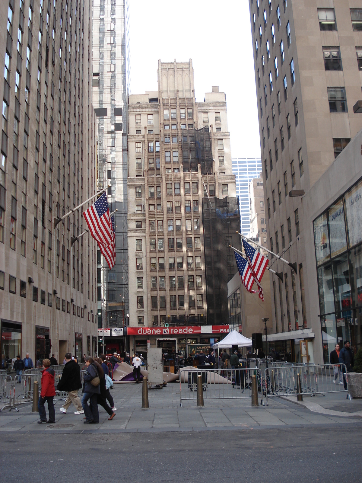 照片 美国(United States) 纽约(New York) 沿第五大道而下(down the 5th Avenue) 2006-03 71