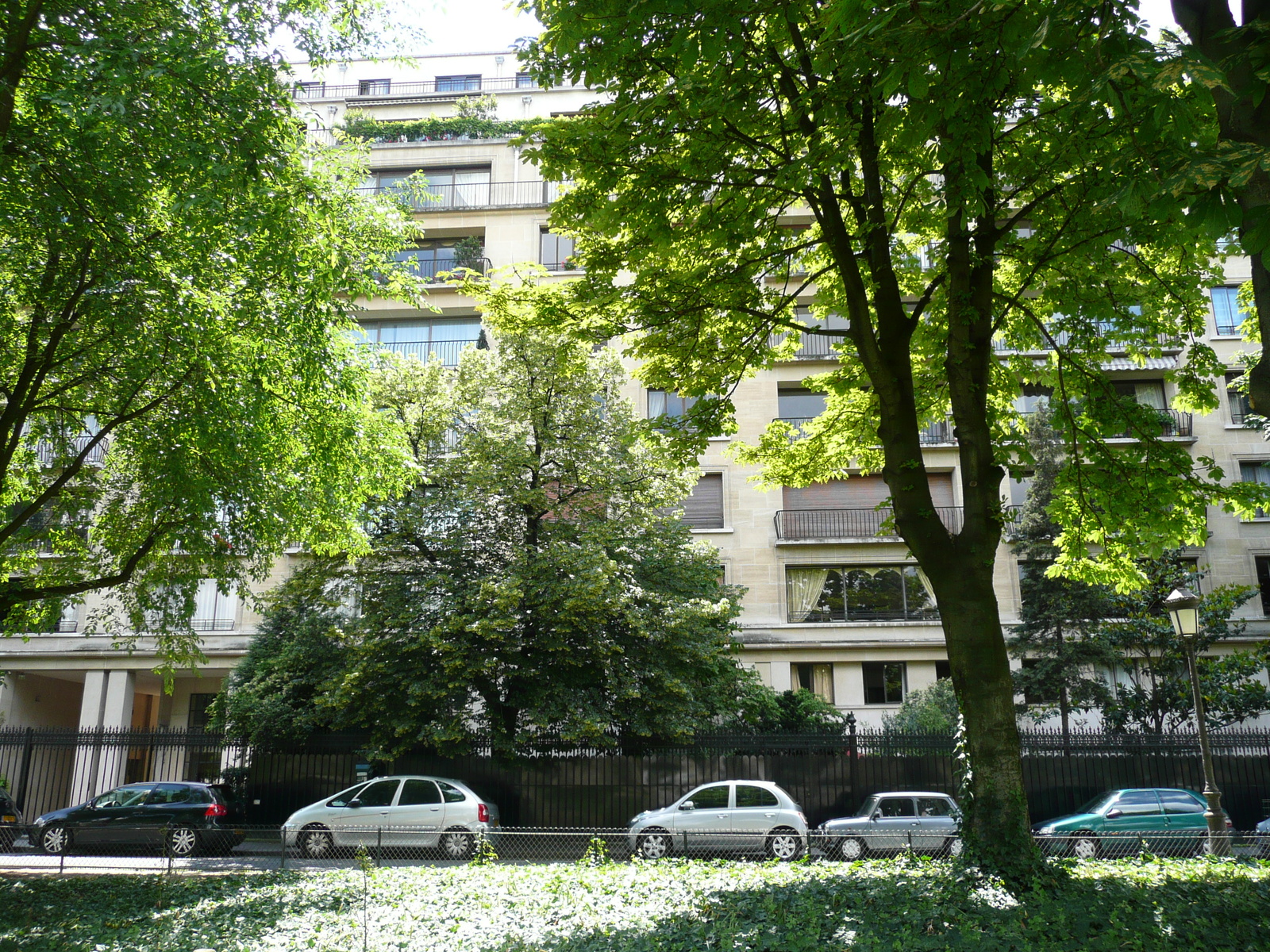 照片 法国(France) 巴黎(Paris) 福煦大街(Avenue Foch) 2007-06 81