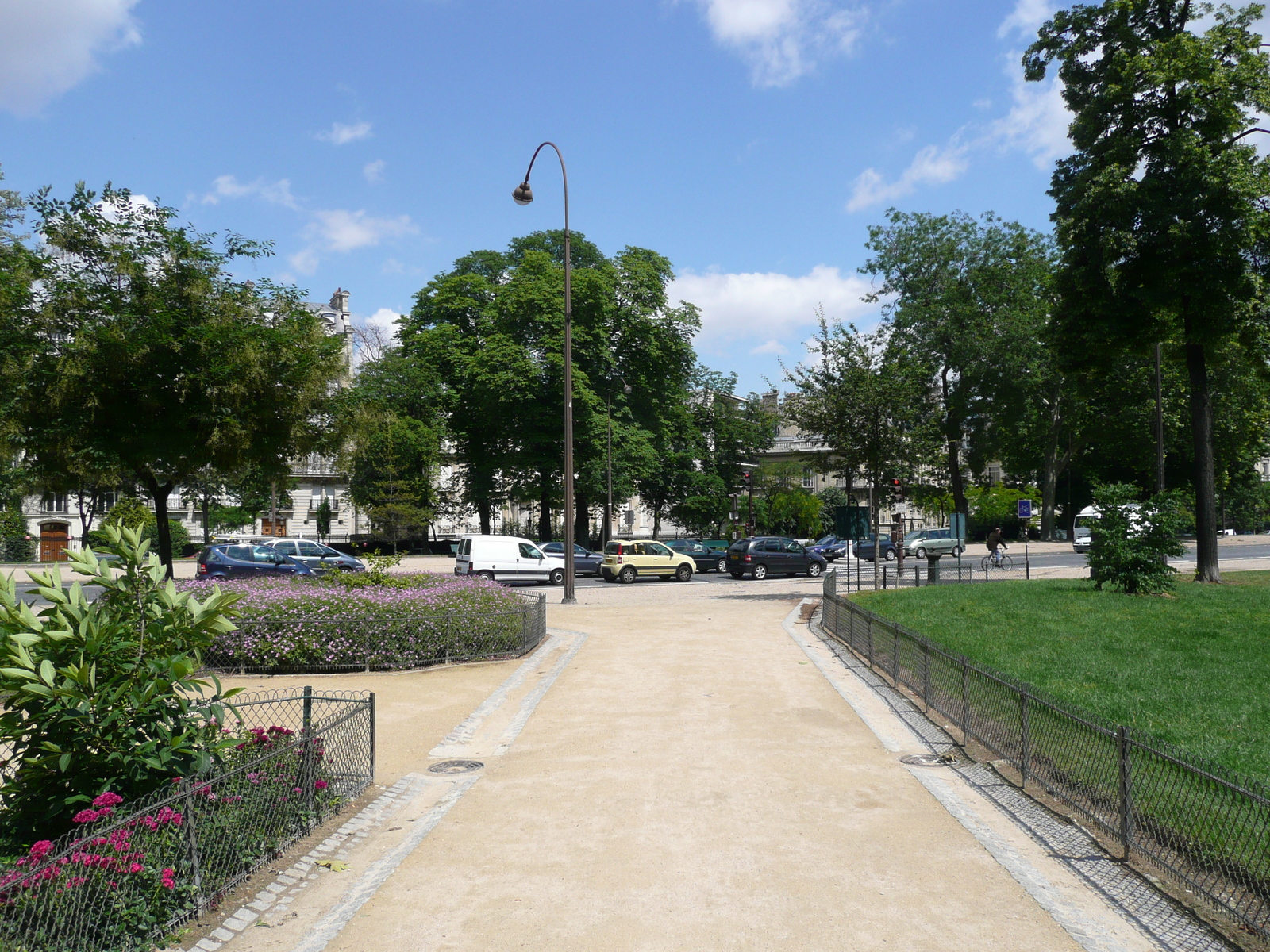 照片 法国(France) 巴黎(Paris) 福煦大街(Avenue Foch) 2007-06 96