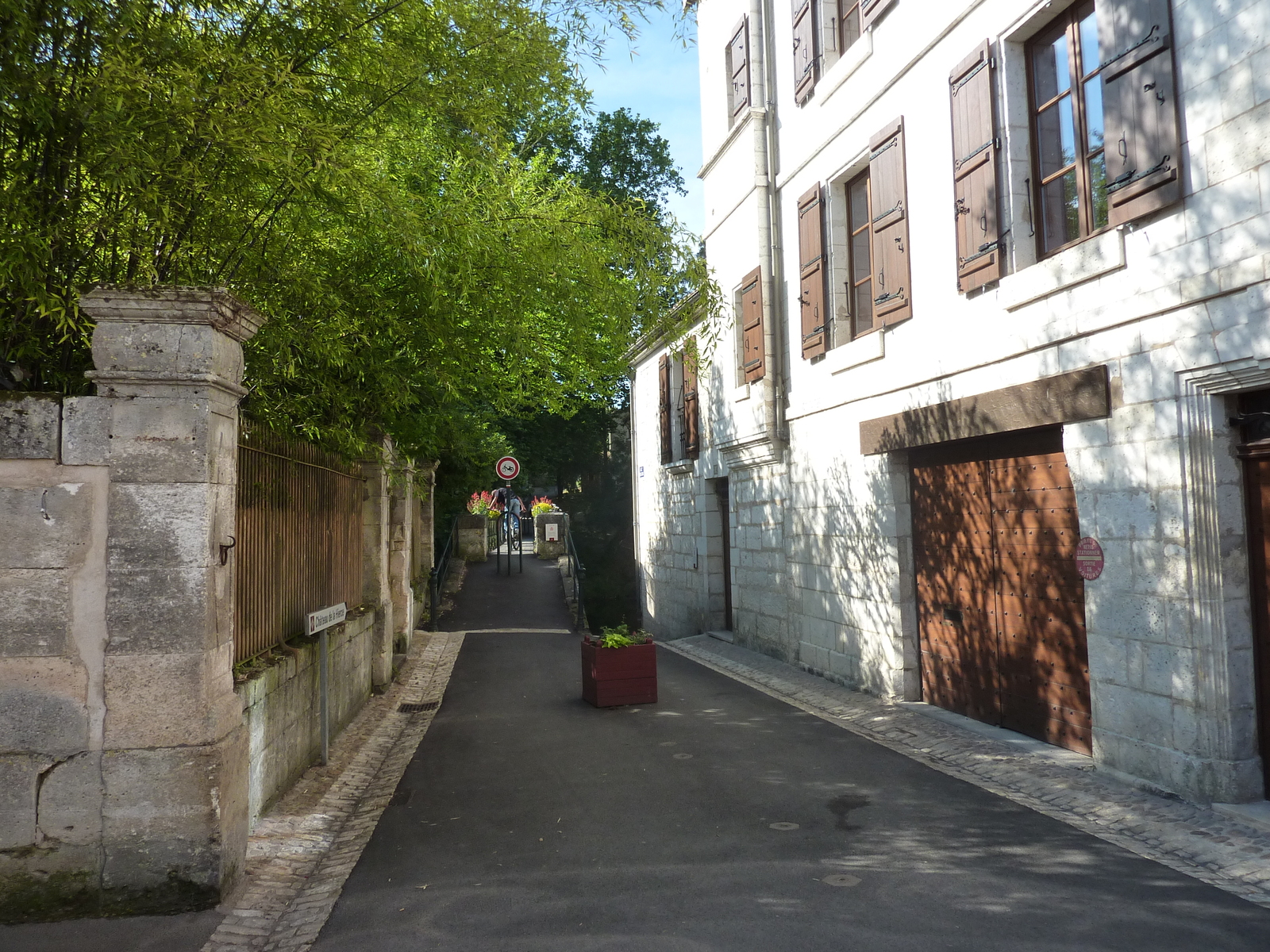 照片 法国(France) 布朗托姆(Brantome) 2009-07 126
