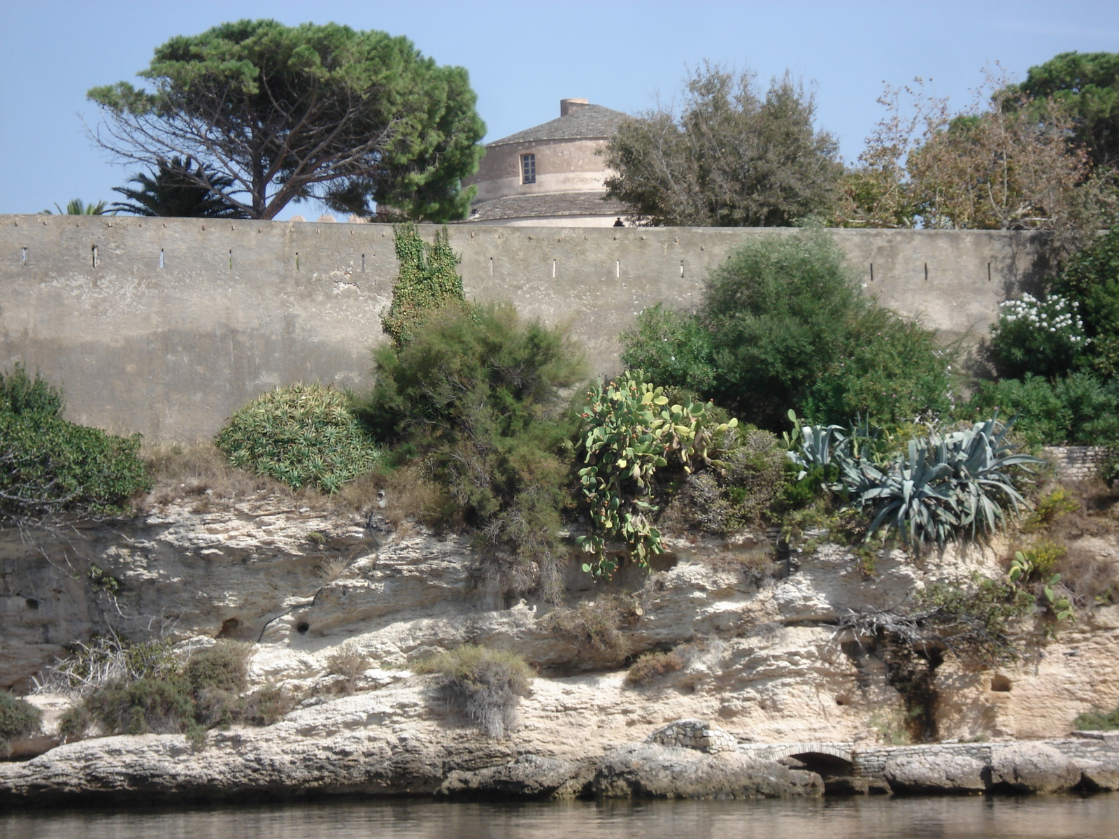 照片 法国(France) 科西嘉岛(Corsica) 圣弗洛朗(Saint Florent) 2006-09 42