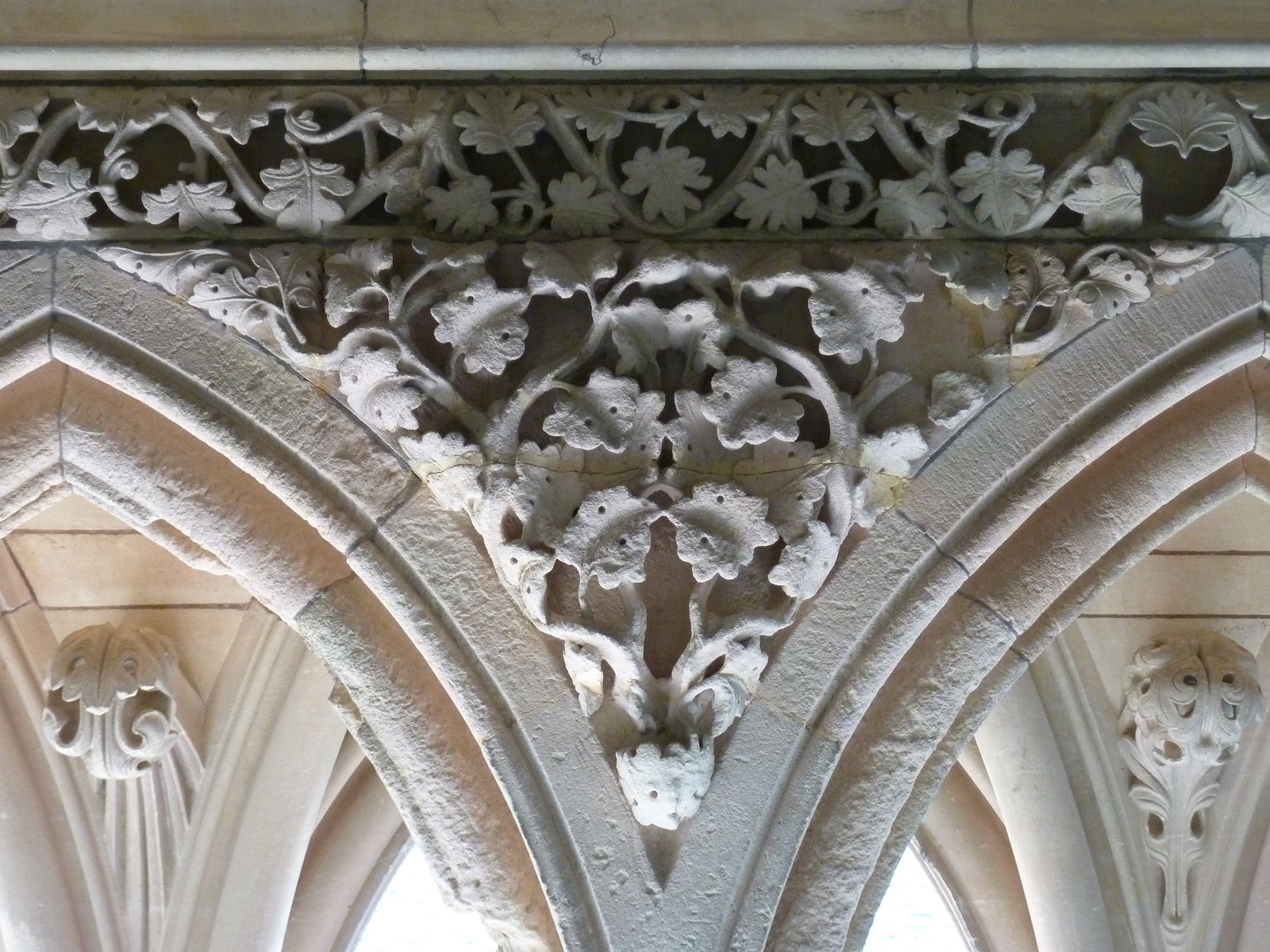 照片 法国(France) 圣米歇尔山(Mont St Michel) 圣米歇尔山修道院回廊(Mont St Michel Abbey Cloister) 2010-04 19