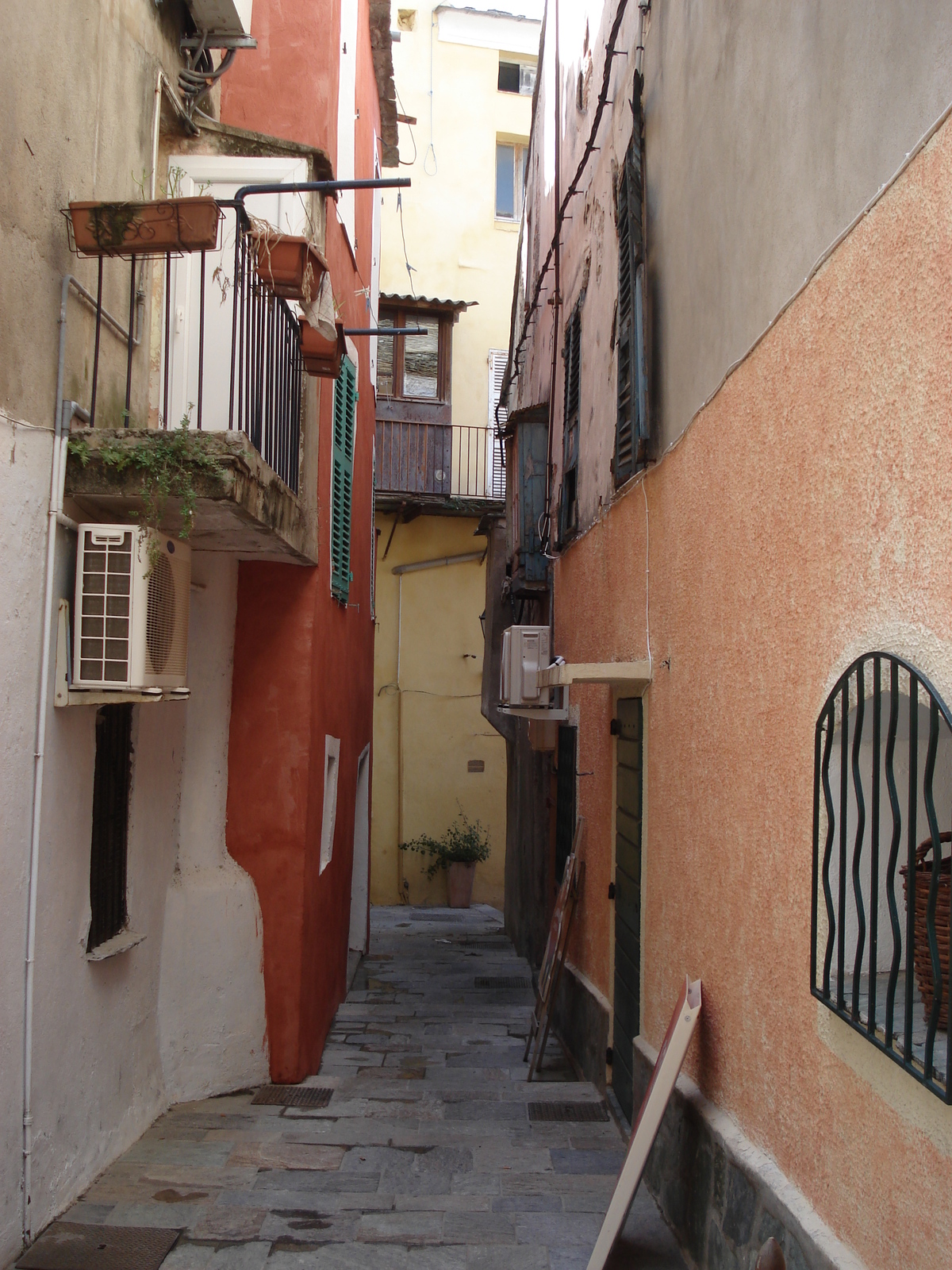 照片 法国(France) 科西嘉岛(Corsica) 圣弗洛朗(Saint Florent) 2006-09 12
