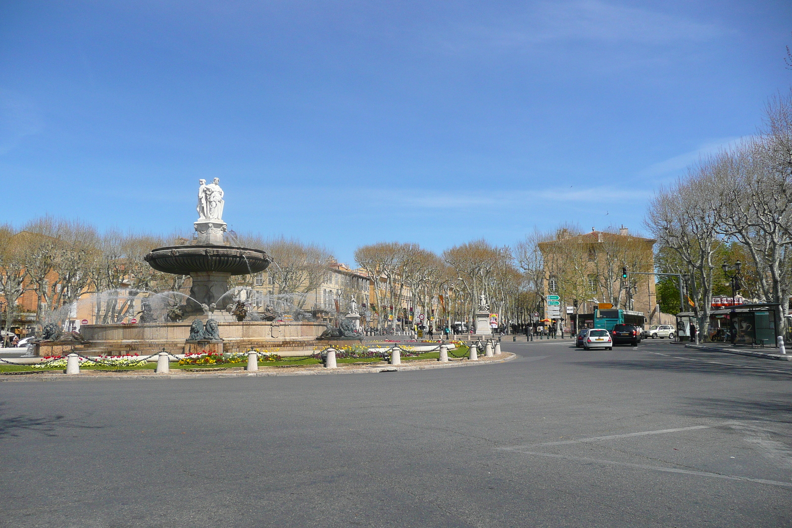 照片 法国(France) 普罗旺斯地区艾克斯(Aix en Provence) 戴高乐将军广场(Place du General de Gaulle) 2008-04 1