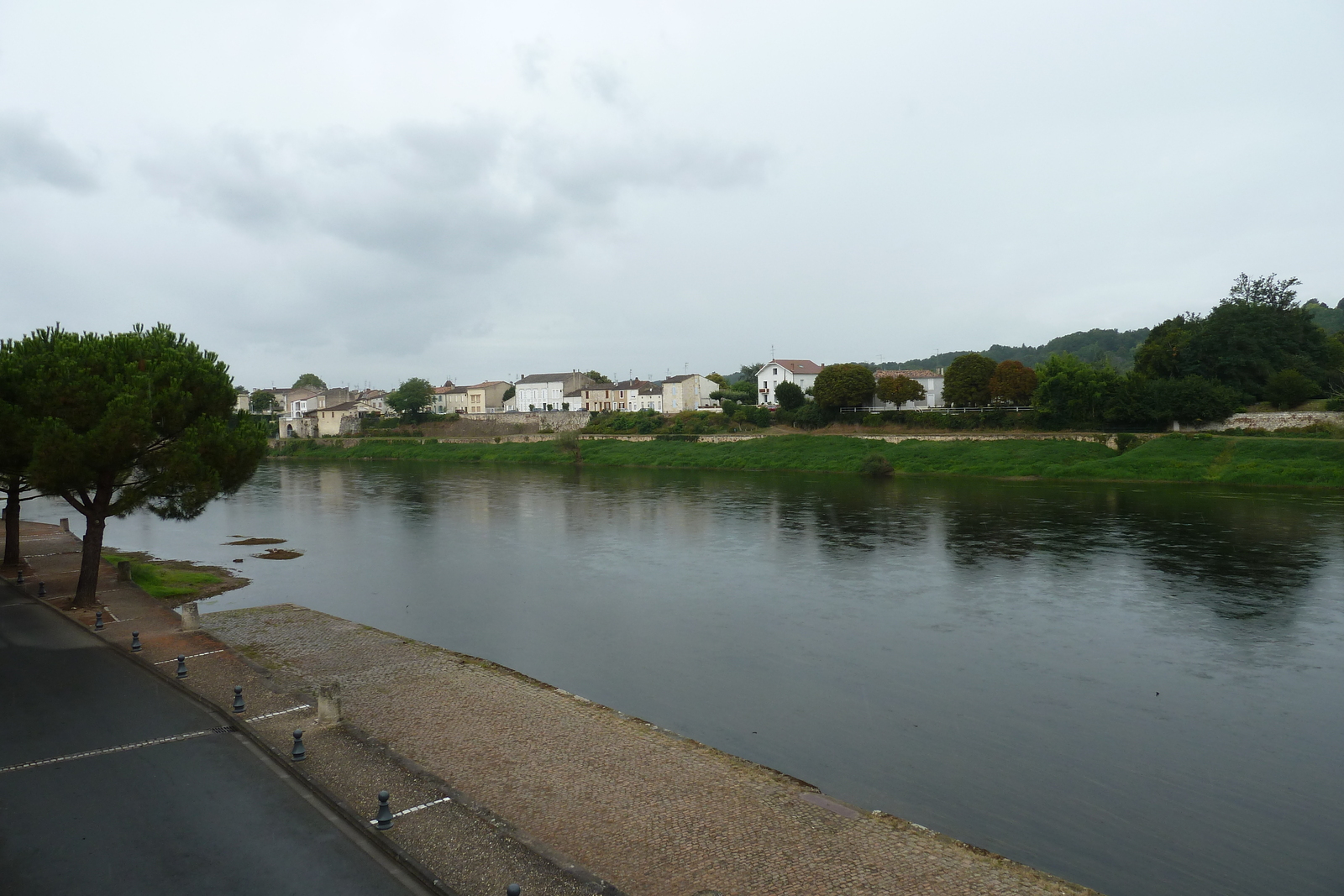 照片 法国(France) 大圣福瓦(Sainte Foy La Grande) 2010-08 26