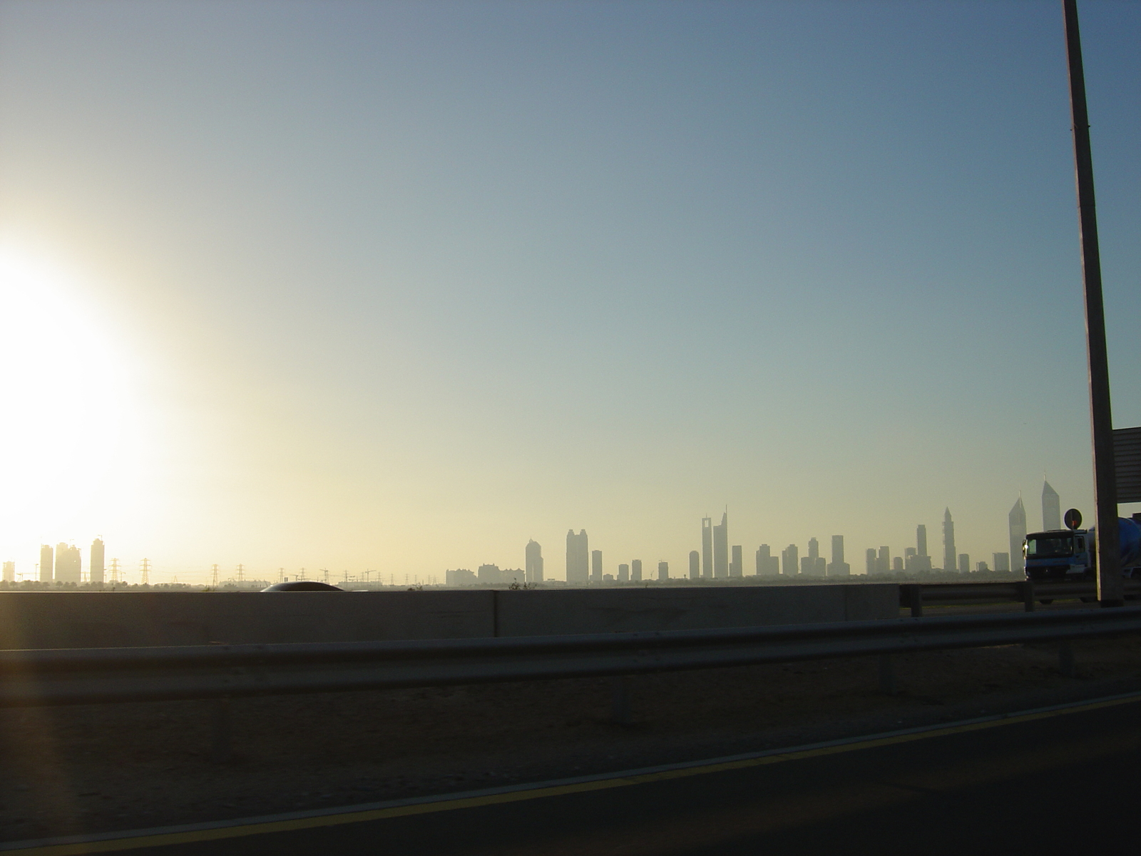 照片 阿联酋(United Arab Emirates) 迪拜至艾因公路(Dubai to Al Ain road) 2005-03 24