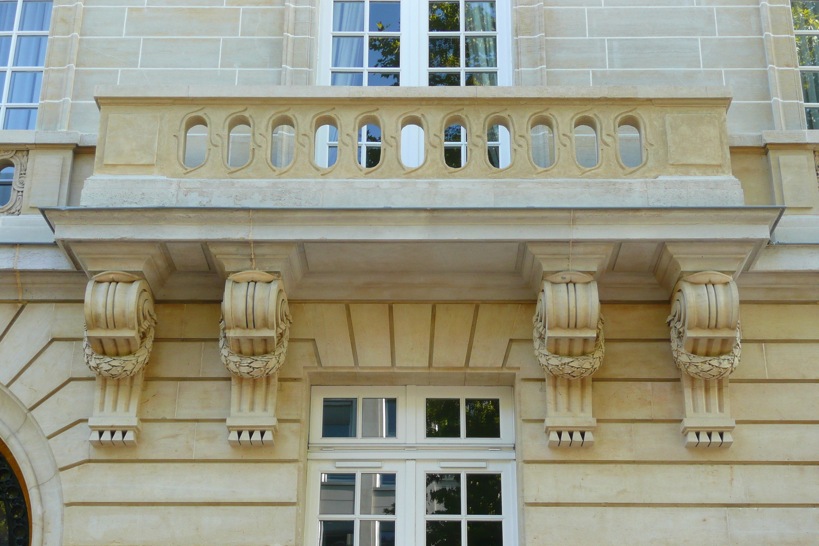 照片 法国(France) 巴黎(Paris) 奥什大街(Avenue Hoche) 2007-09 15