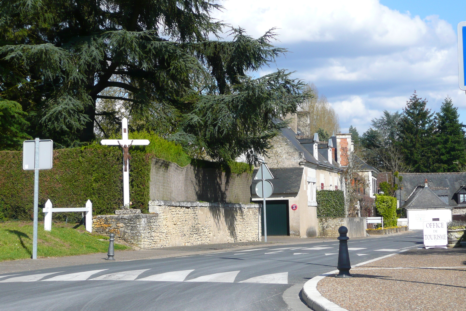 照片 法国(France) 昂布瓦斯(Amboise) 舍农索至昂布瓦斯公路(Chenonceau to Amboise road) 2008-04 3
