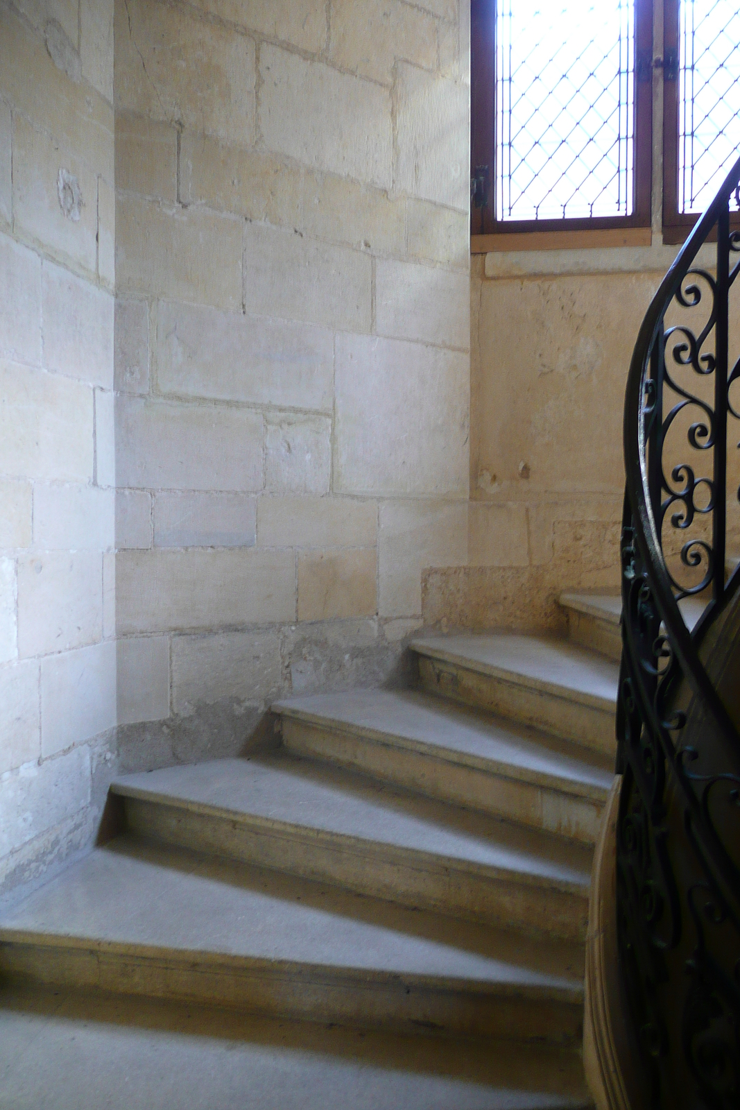 照片 法国(France) 布尔日(Bourges) 雅克·科尔宫(Palais Jacques Coeur) 2008-04 45