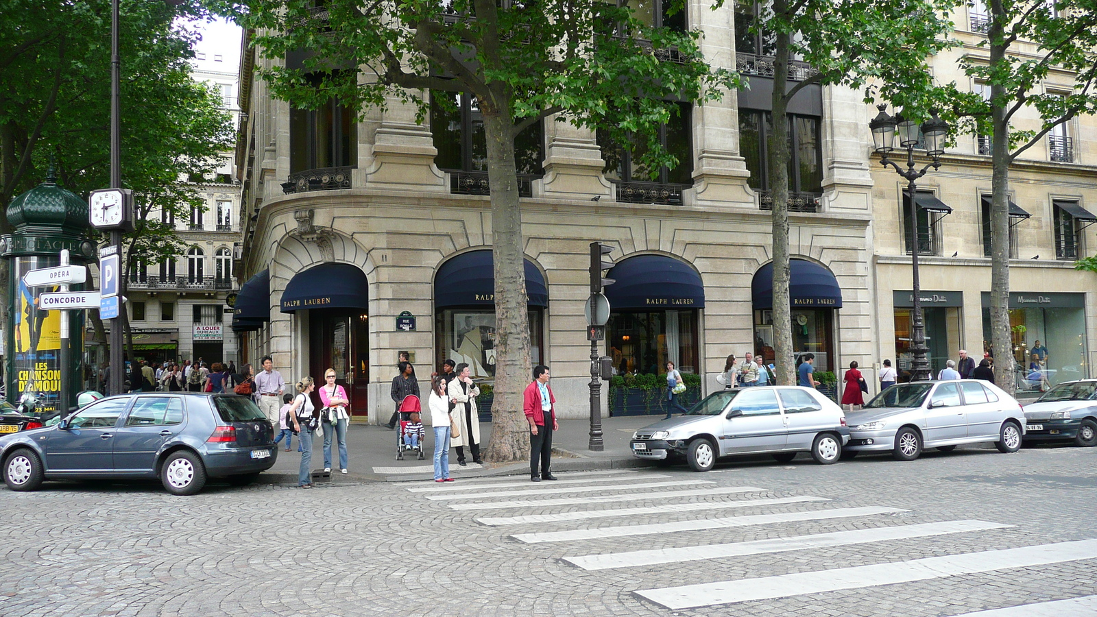 照片 法国(France) 巴黎(Paris) 玛德莲教堂(La Madeleine) 2007-05 74