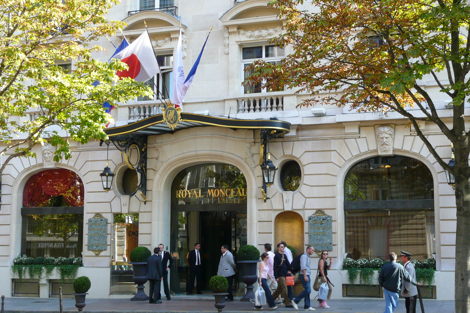 照片 法国(France) 巴黎(Paris) 奥什大街(Avenue Hoche) 2007-09 35