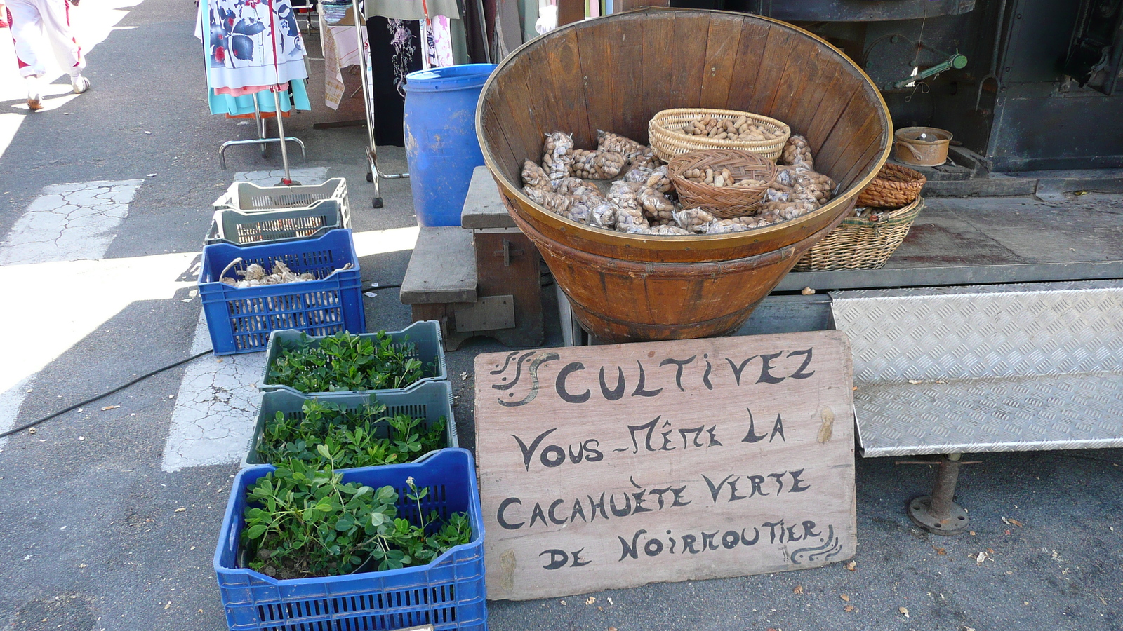 照片 法国(France) 普雷法耶(Prefailles) 普雷法耶集市(Market in Prefailles) 2007-07 30
