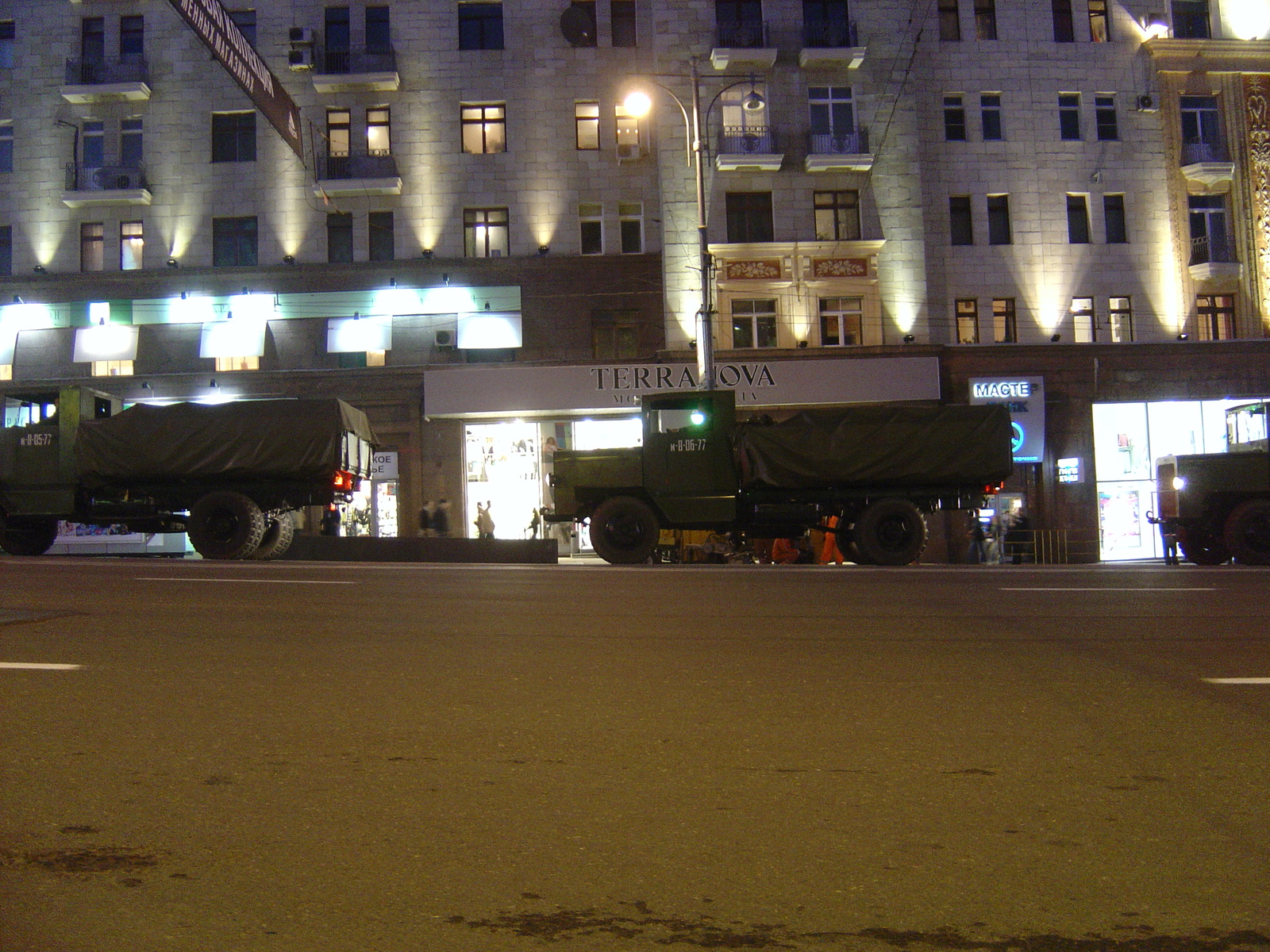照片 俄罗斯(Russia) 莫斯科(Moscow) 特维尔大街(Tverskaya Street) 2005-04 143