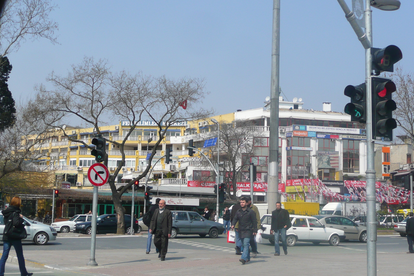 照片 土耳其(Turkey) 伊斯坦布尔(Istanbul) 博斯普鲁斯海峡(Bosphorus) 2009-04 15