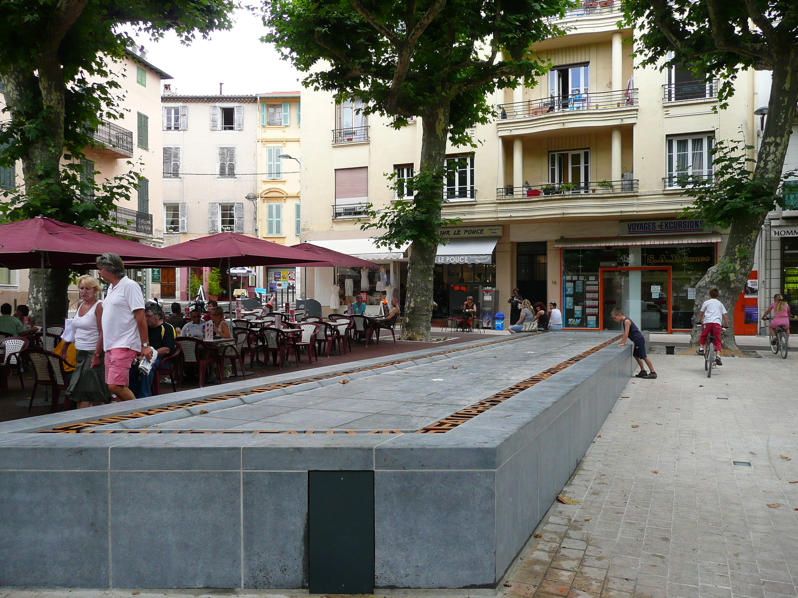 照片 法国(France) 旺斯(Vence) 大花园广场(Place du Grand Jardin) 2007-07 9