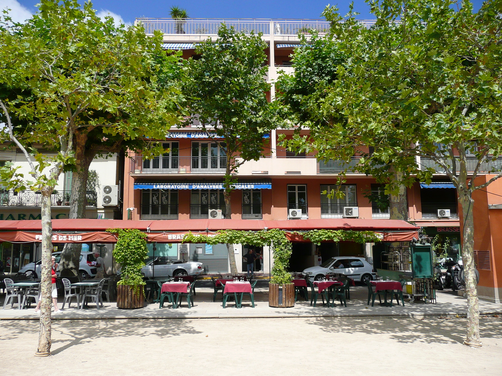 照片 法国(France) 旺斯(Vence) 大花园广场(Place du Grand Jardin) 2007-07 17