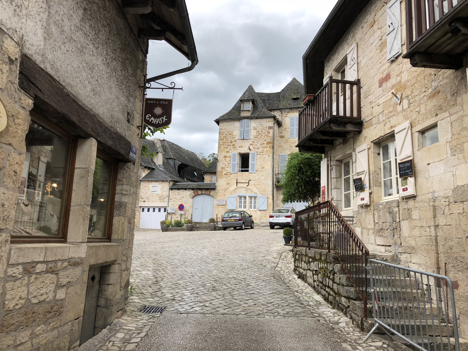 照片 法国(France) 蒂雷讷(Turenne) 2018-04 159