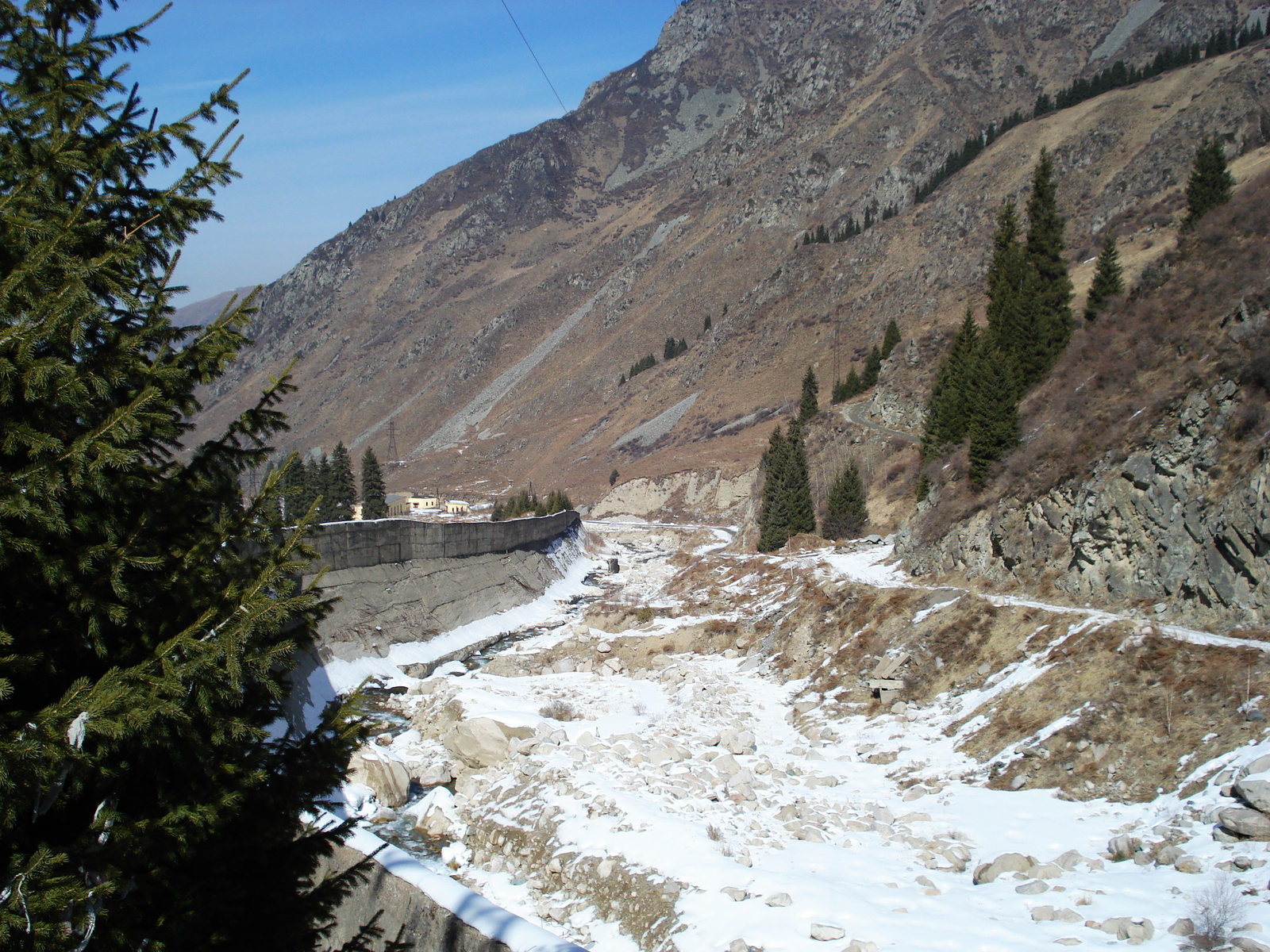 照片 哈萨克斯坦(Kazakhstan) 伊犁阿拉套国家公园(Ile Alatau National Park) 2007-03 30