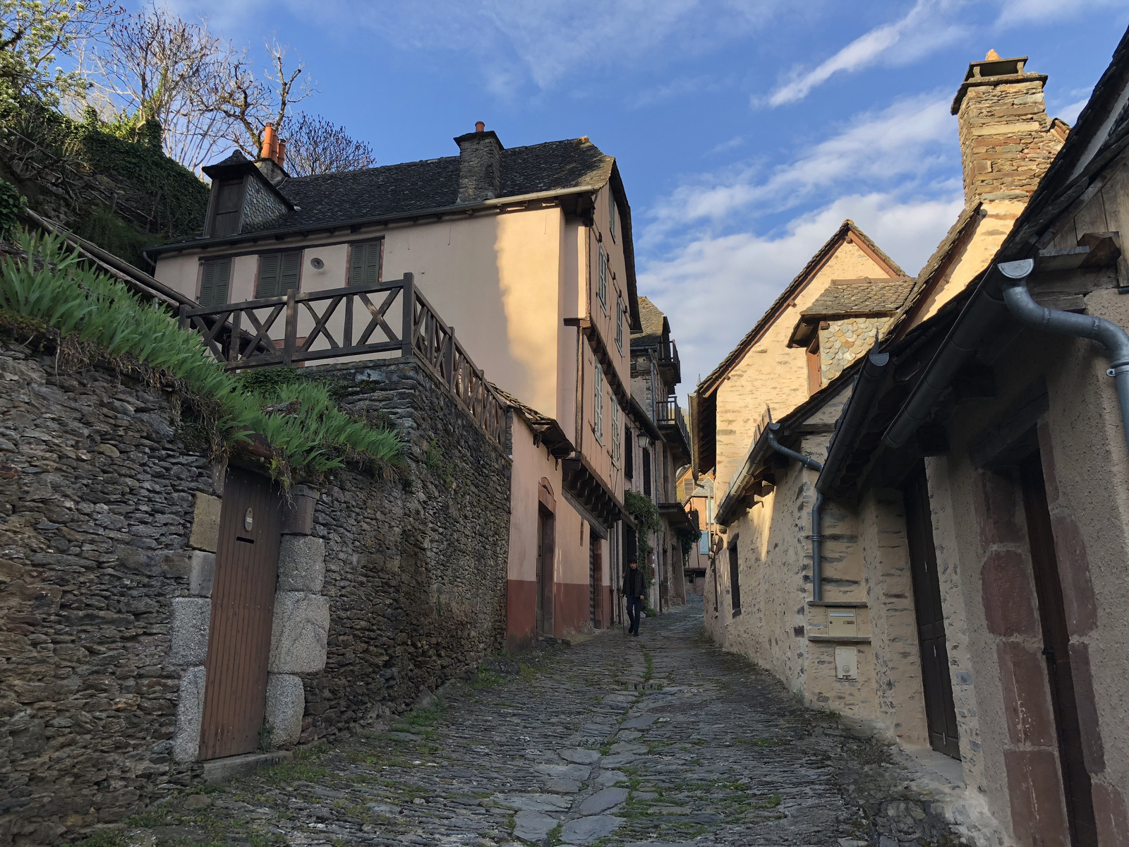 照片 法国(France) 孔克(Conques) 2018-04 103
