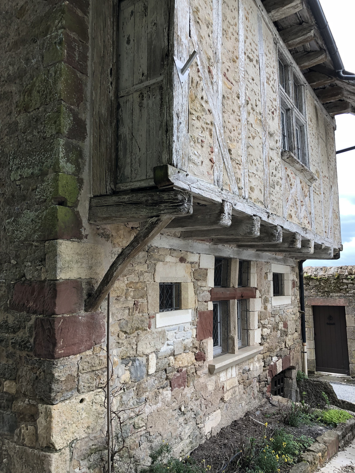照片 法国(France) 蒂雷讷(Turenne) 2018-04 34