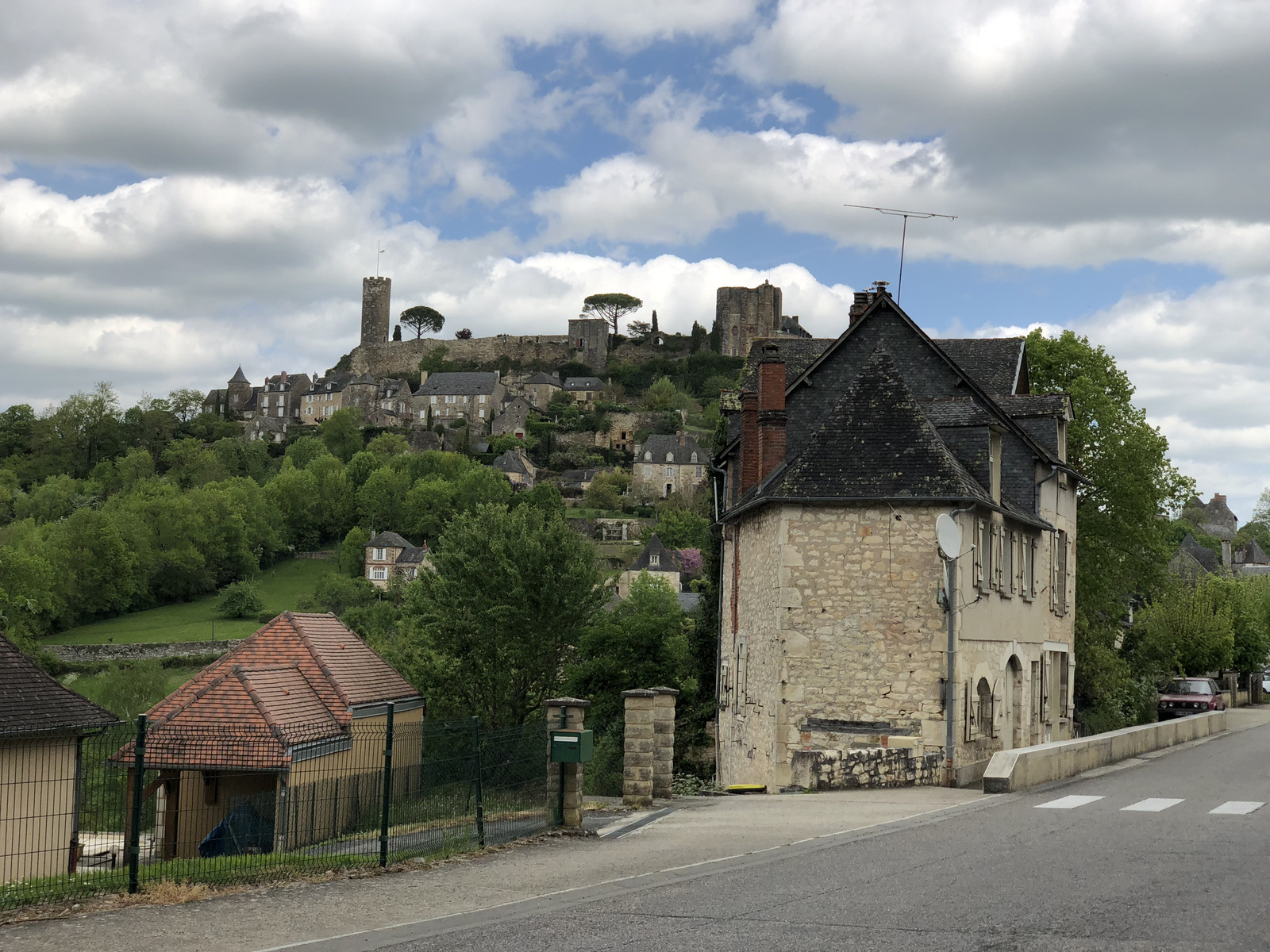 照片 法国(France) 蒂雷讷(Turenne) 2018-04 45
