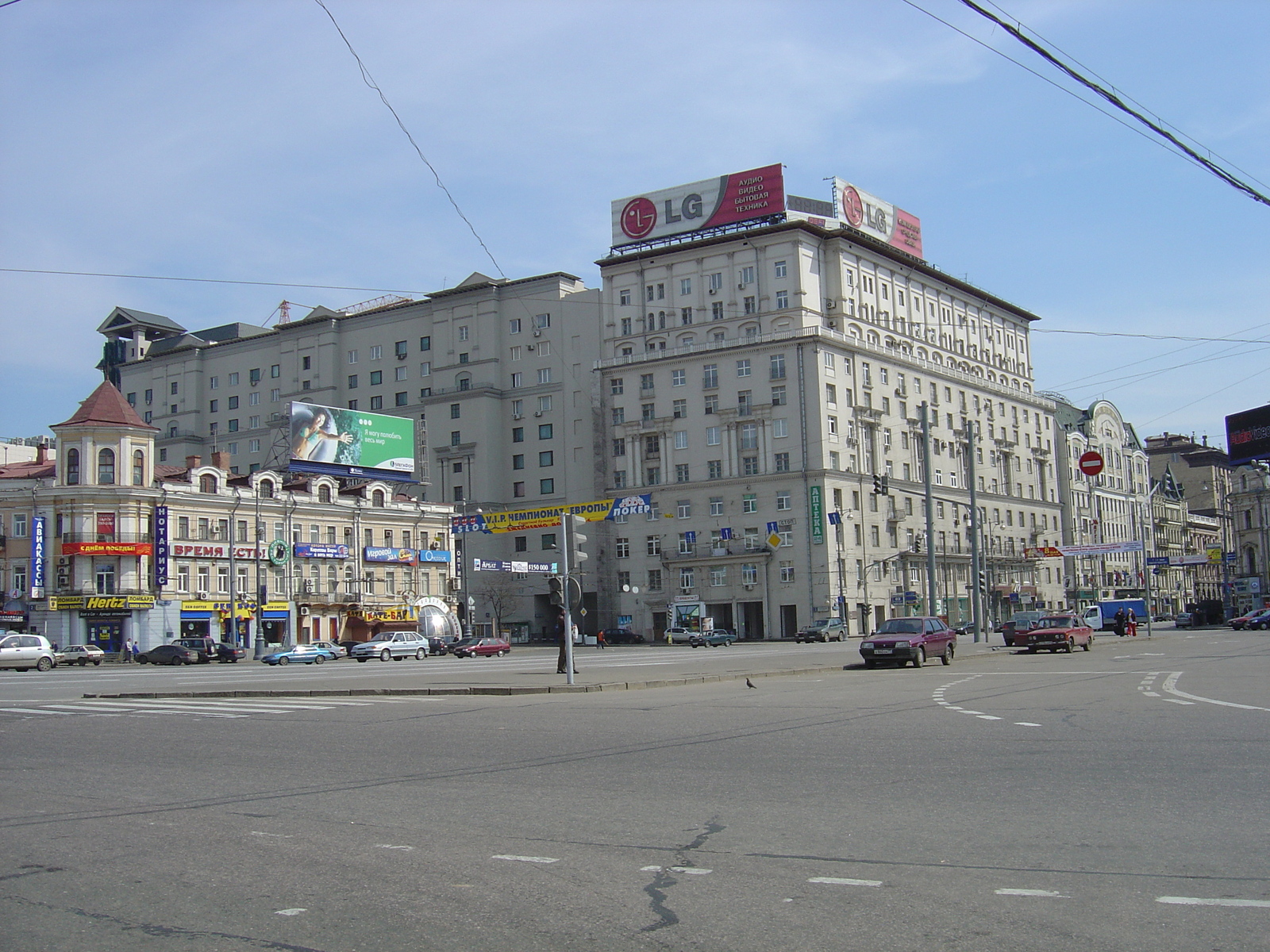 照片 俄罗斯(Russia) 莫斯科(Moscow) 特维尔大街(Tverskaya Street) 2005-04 49