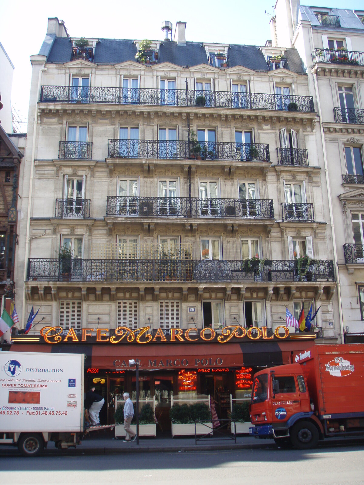照片 法国(France) 巴黎(Paris) 圣拉扎尔火车站(Gare St Lazare) 2007-07 21