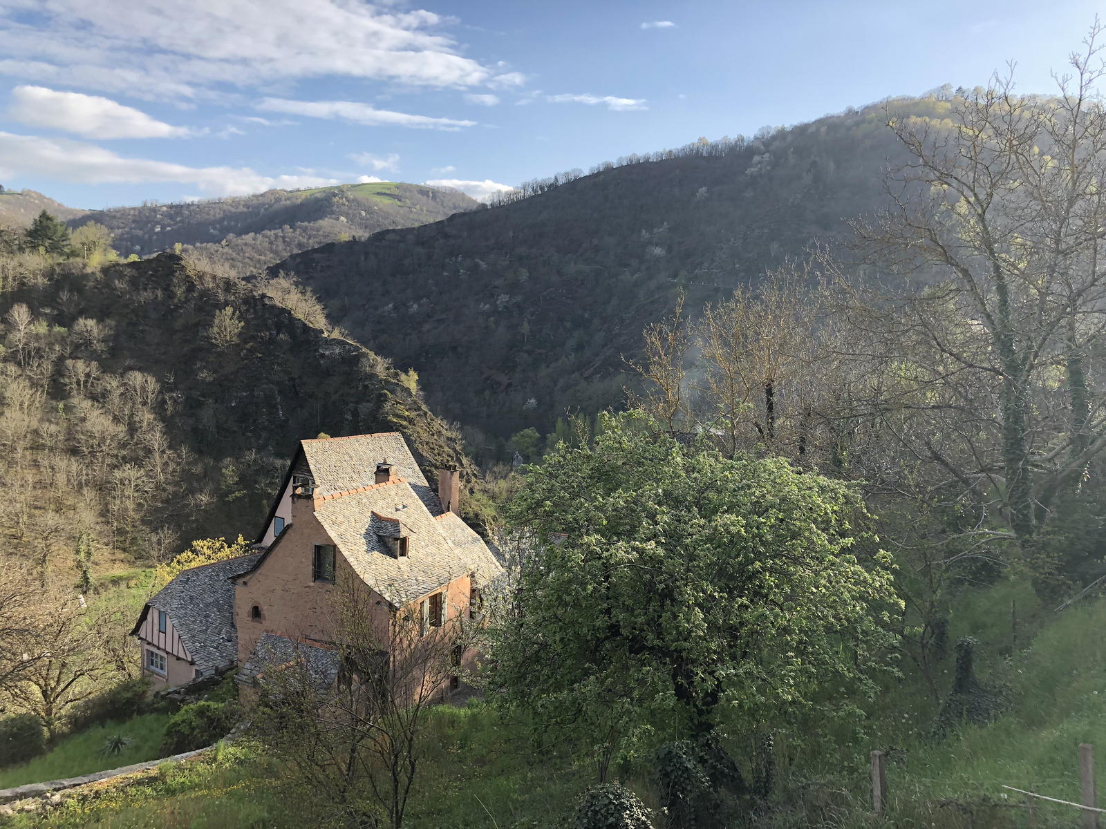 照片 法国(France) 孔克(Conques) 2018-04 81