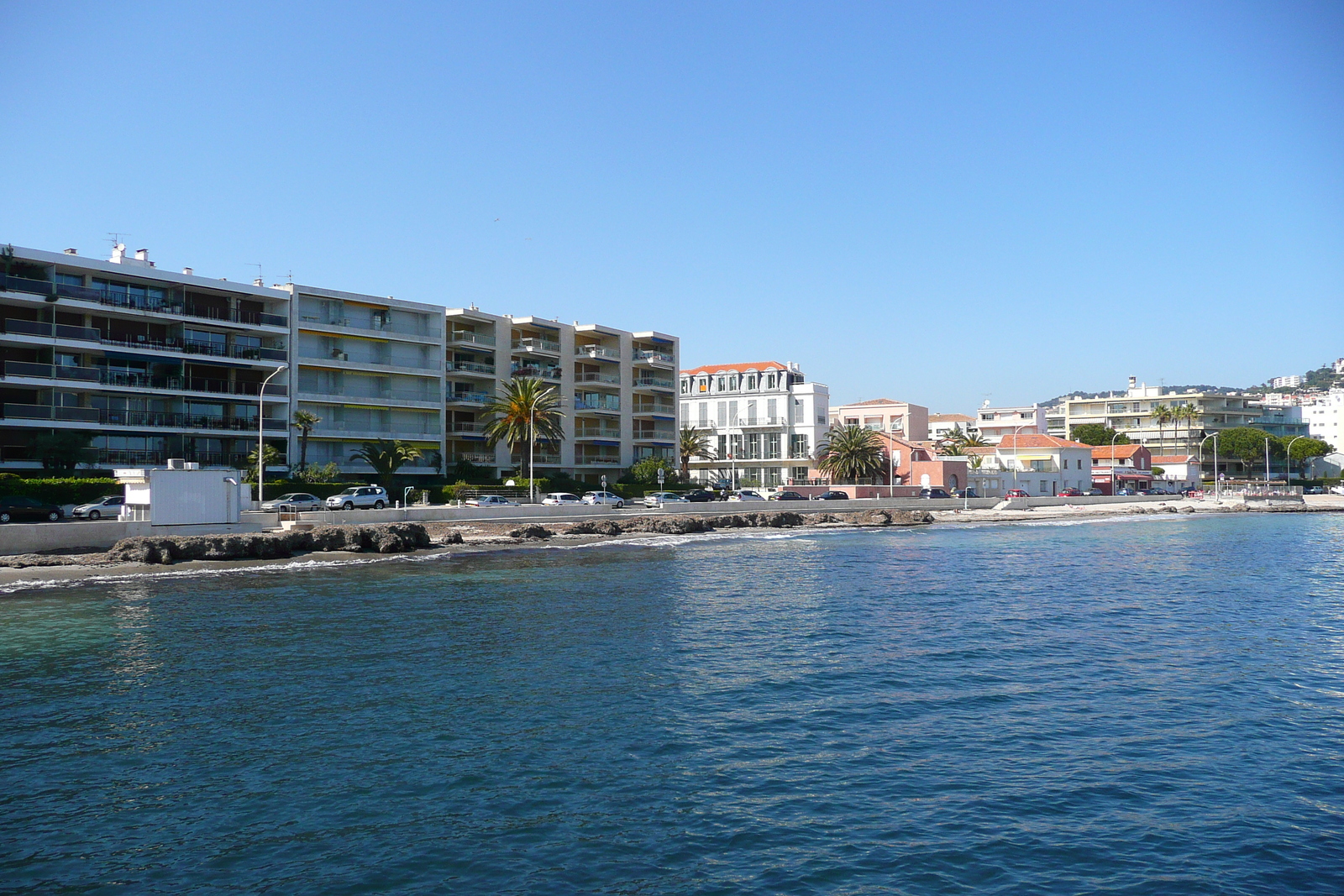 照片 法国(France) 戛纳(Cannes) 加扎涅尔海滩(Plage Gazagnaire) 2008-03 14