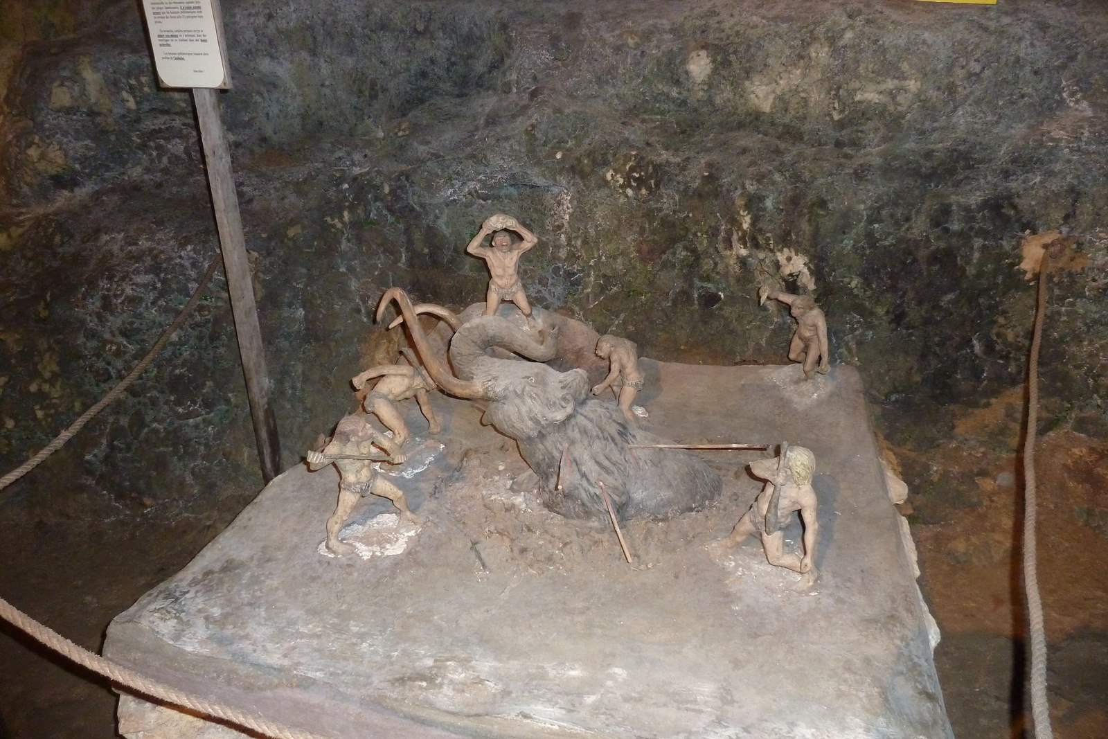 照片 法国(France) 雷尼亚克堡垒屋(Maison Forte de Reignac) 2010-08 38