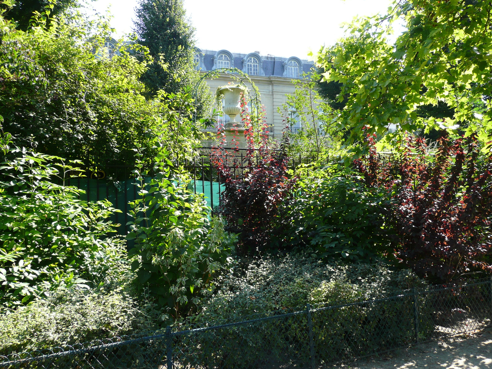 照片 法国(France) 巴黎(Paris) 拉内拉赫花园(Jardins du Ranelagh) 2007-08 111