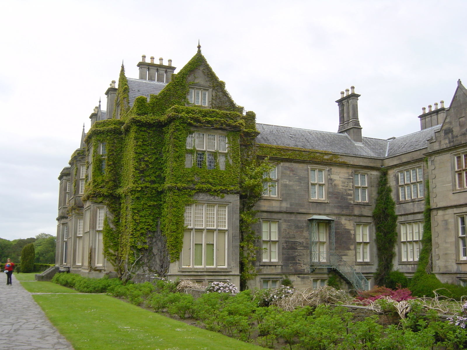 照片 爱尔兰(Ireland) 凯里郡(Kerry) 基拉尼国家公园(Killarney National Park) 马克罗斯庄园(Muckross House) 2004-05 14