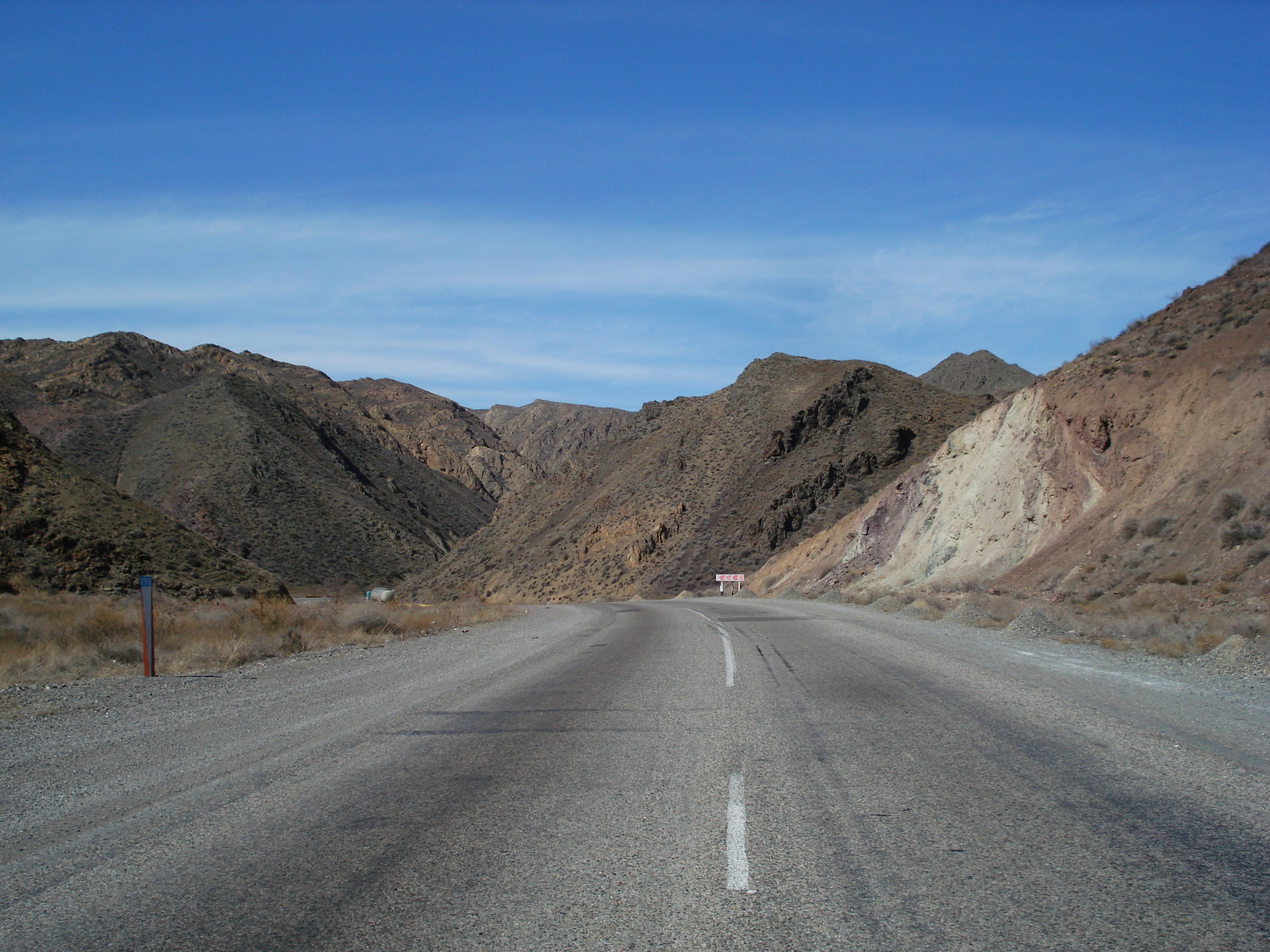 照片 哈萨克斯坦(Kazakhstan) 阿拉木图至恰伦峡谷公路(Almaty to Charyn Canyon road) 2007-03 35