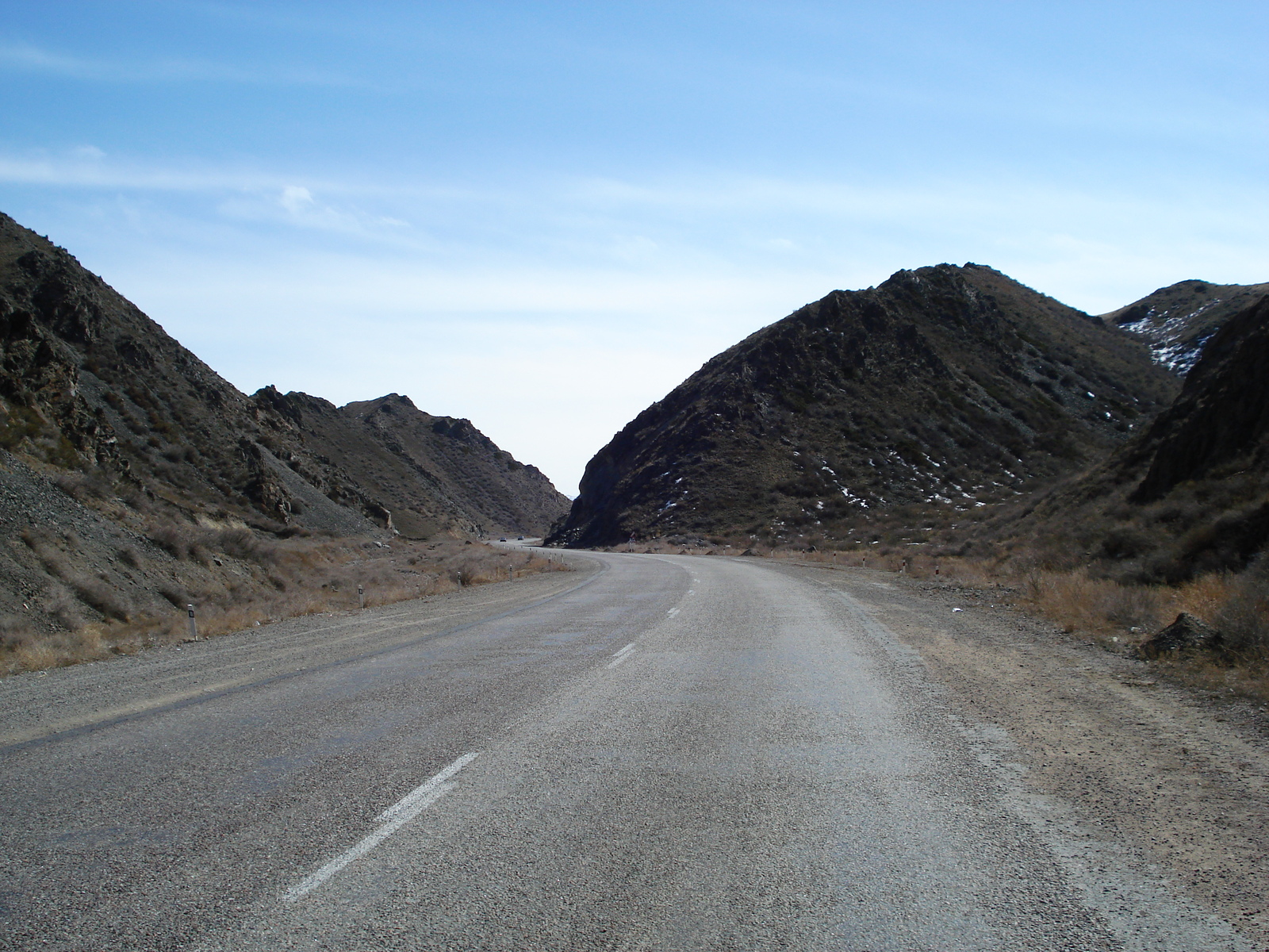 照片 哈萨克斯坦(Kazakhstan) 阿拉木图至恰伦峡谷公路(Almaty to Charyn Canyon road) 2007-03 16