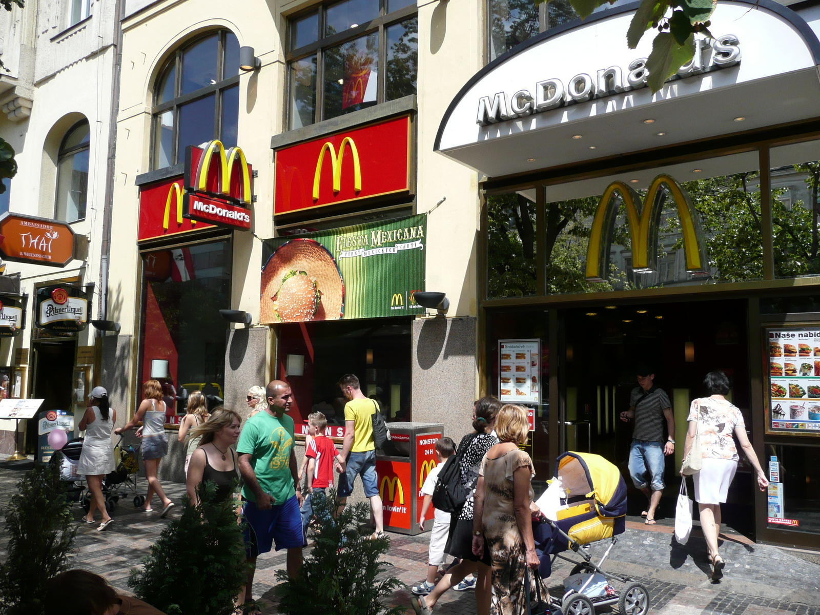 照片 捷克(Czech Republic) 布拉格(Prague) 瓦茨拉夫广场(Vaclavske namesti) 2007-07 59