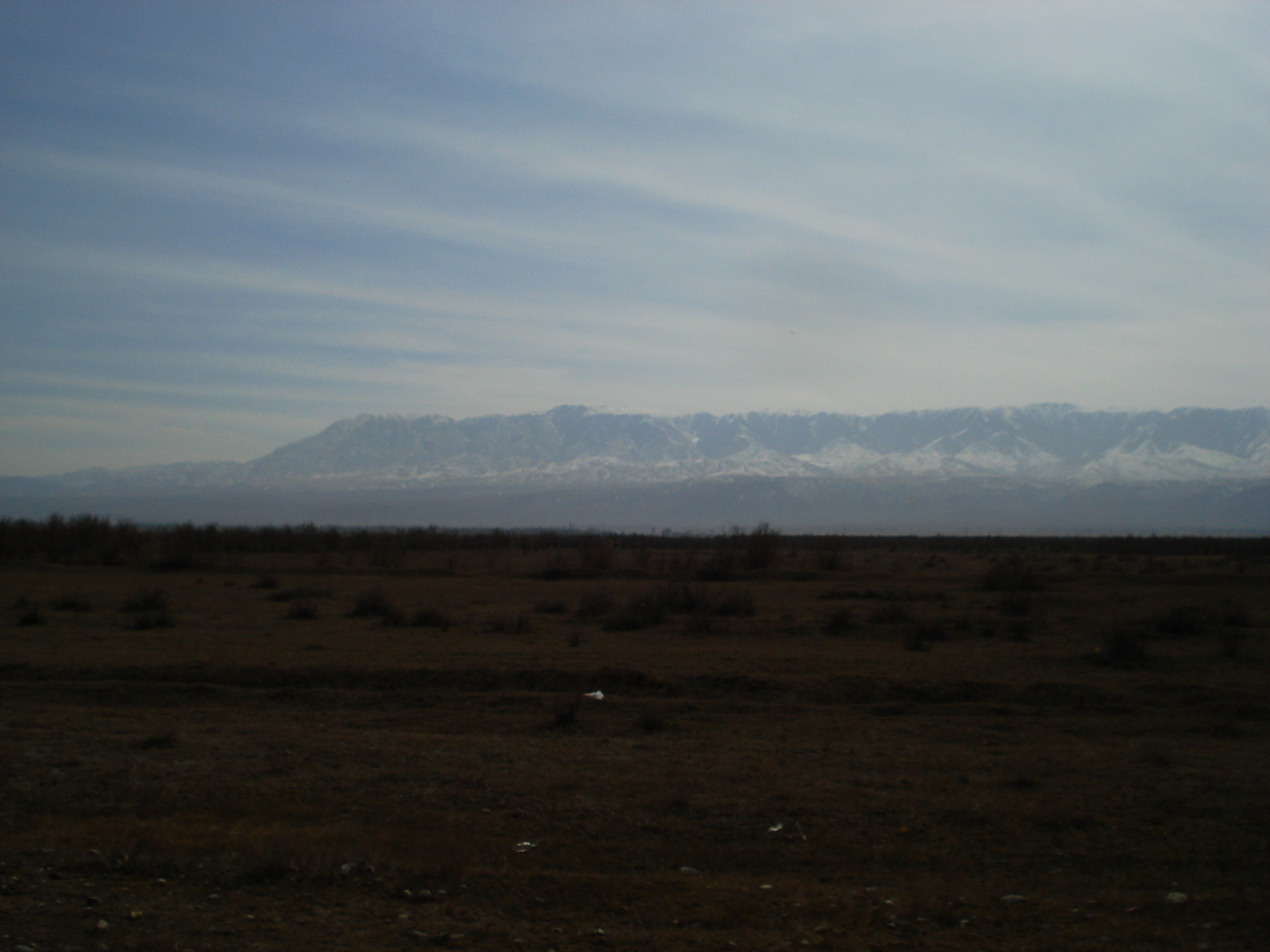 照片 哈萨克斯坦(Kazakhstan) 阿拉木图至恰伦峡谷公路(Almaty to Charyn Canyon road) 2007-03 106