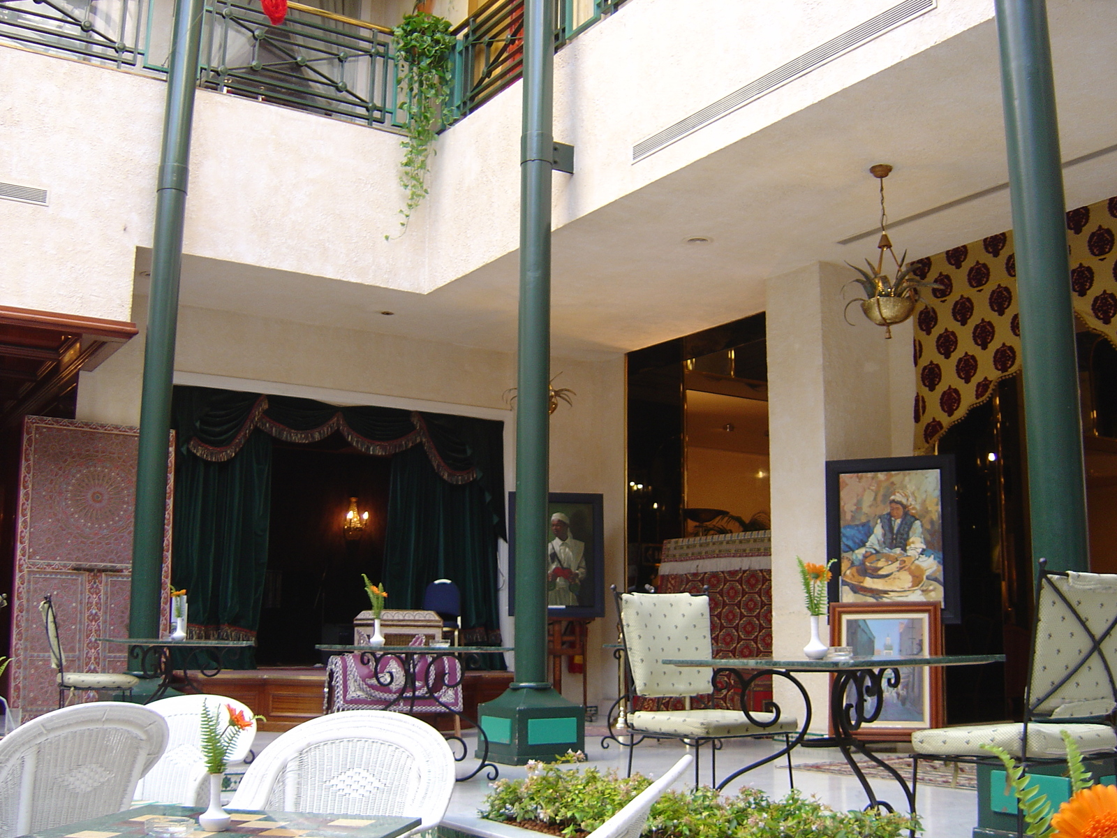 照片 摩洛哥(Morocco) 卡萨布兰卡(Casablanca) 皇家曼苏尔艾美酒店(Royal Mansour Meridien) 2004-09 11