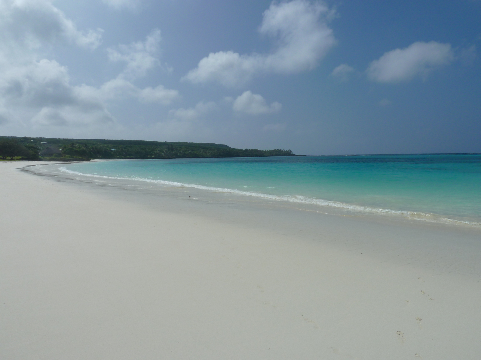 照片 新喀里多尼亚(New Caledonia) 利富岛(Lifou) 夏多布里昂湾(Chateaubriand Bay) 2010-05 0