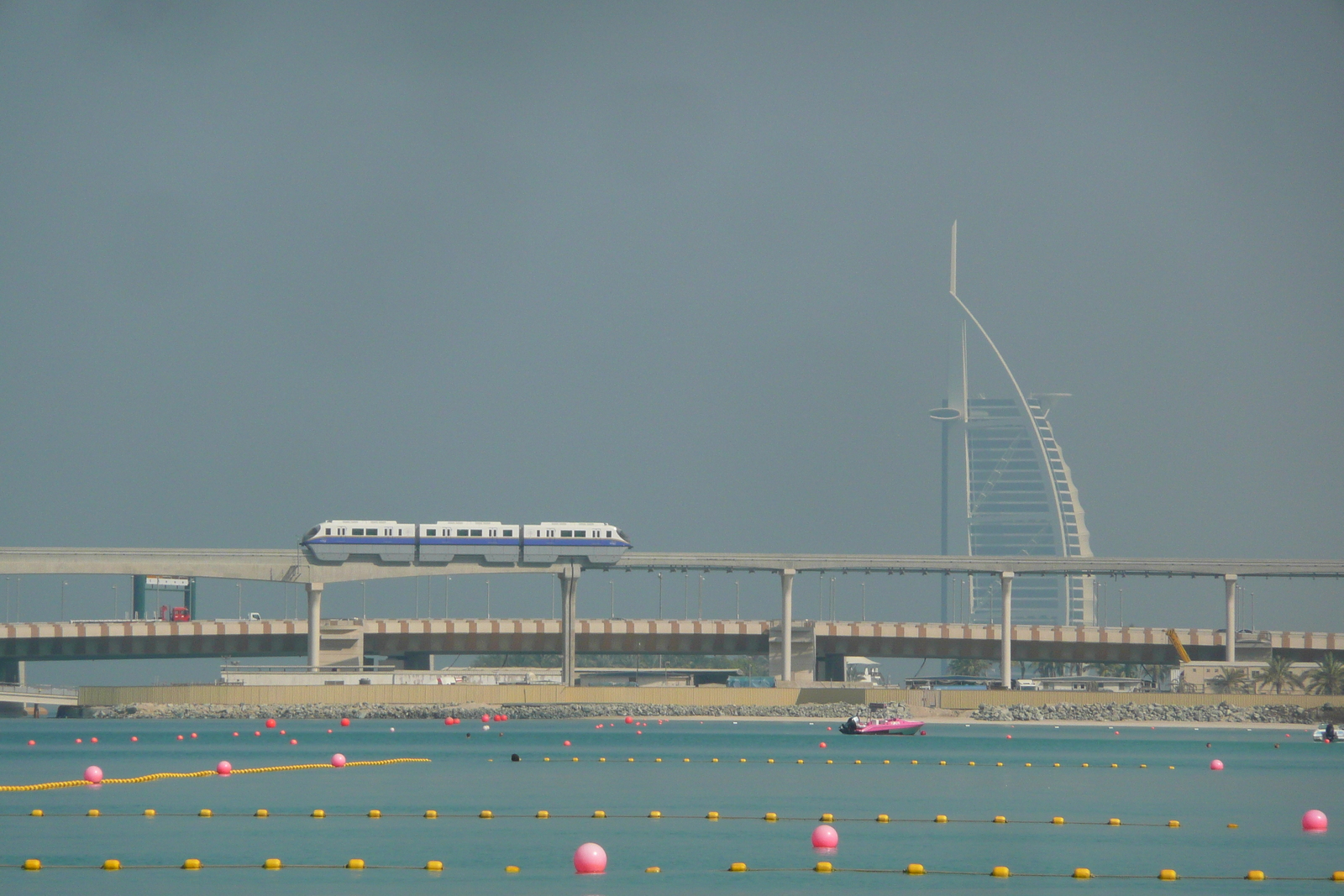 照片 阿联酋(United Arab Emirates) 迪拜(Dubai) 米纳塞亚希艾美酒店(Le Meridien Mina Seyahi Hotel) 2008-11 50