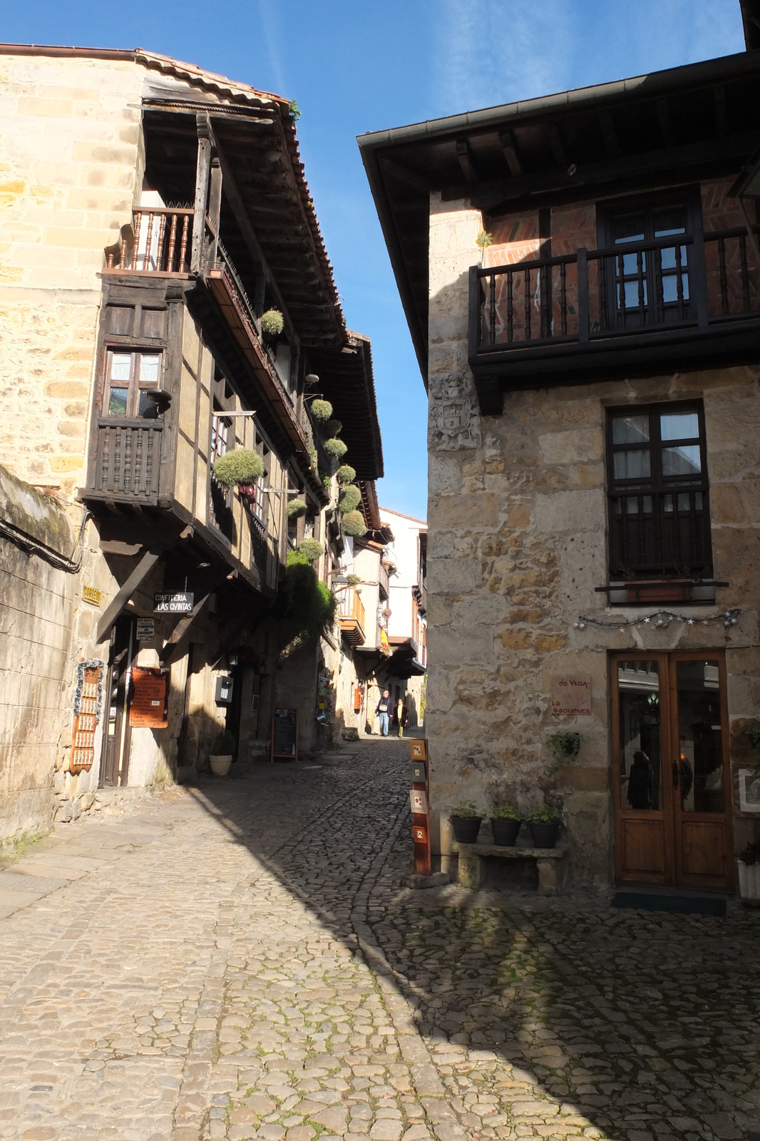 照片 西班牙(Spain) 桑蒂利亚纳德尔马尔(Santillana del Mar) 2013-01 33