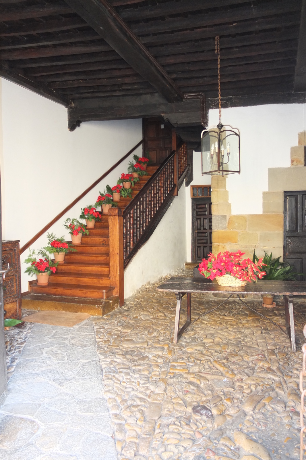 照片 西班牙(Spain) 桑蒂利亚纳德尔马尔(Santillana del Mar) 2013-01 13