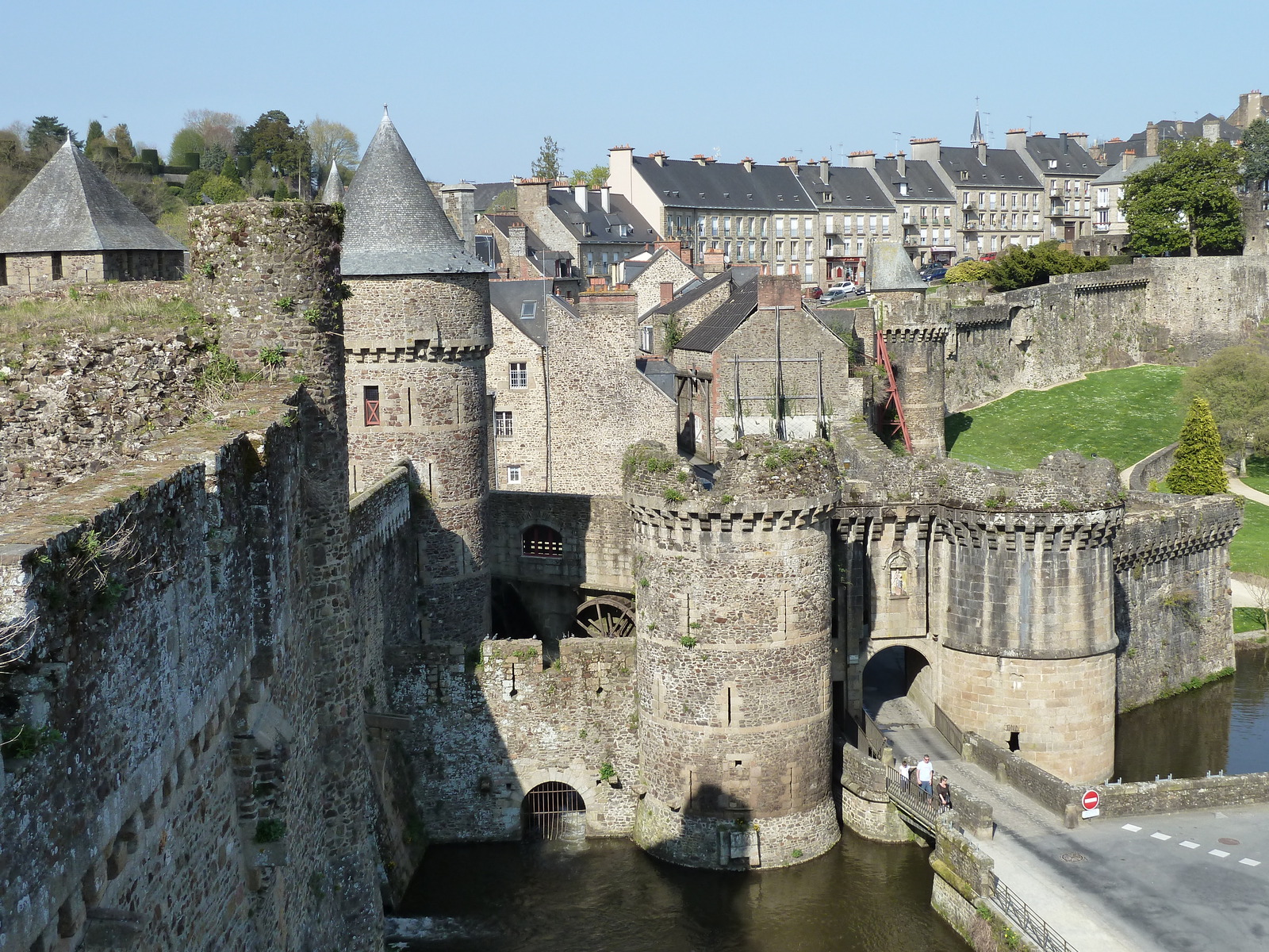 照片 法国(France) 富热尔(Fougeres) 2010-04 148