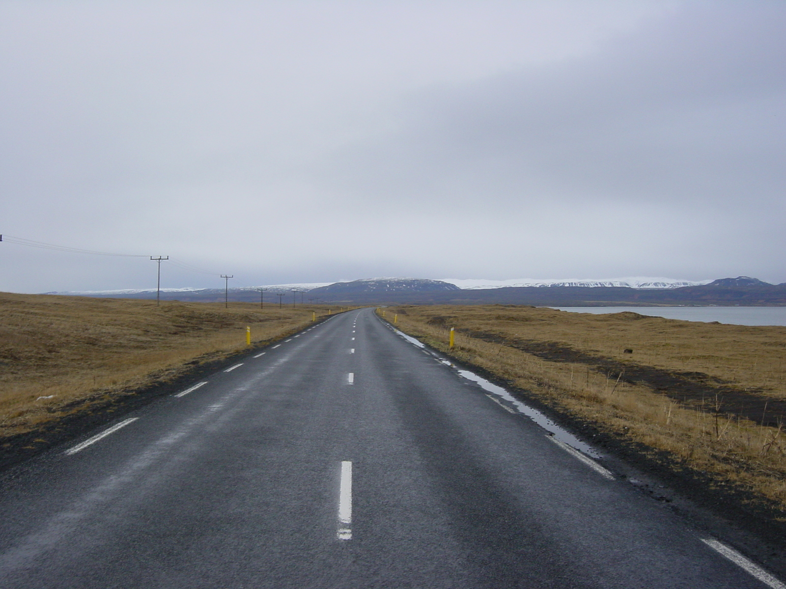 照片 冰岛(Iceland) 埃拉巴基(Eyrarbakki) 2003-03 3