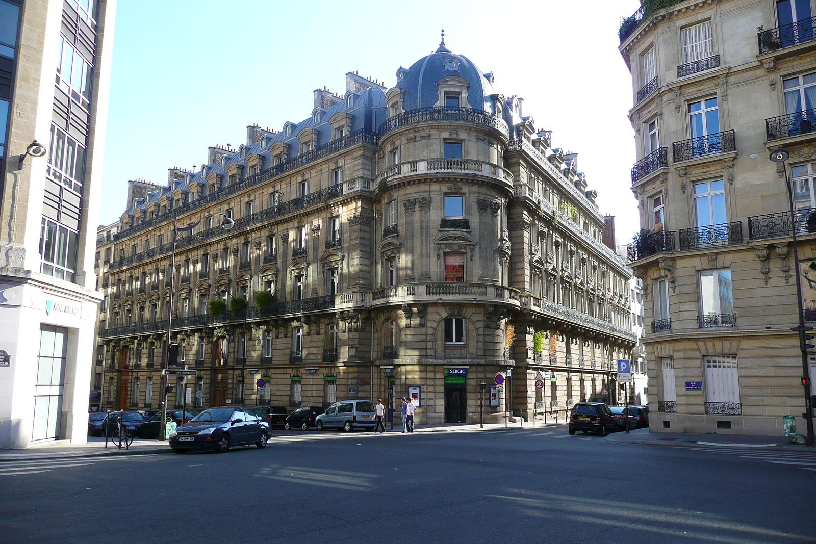 照片 法国(France) 巴黎(Paris) 第八区(8th Arrondissement) 伦勃朗街(Rue Rembrandt) 2007-09 11